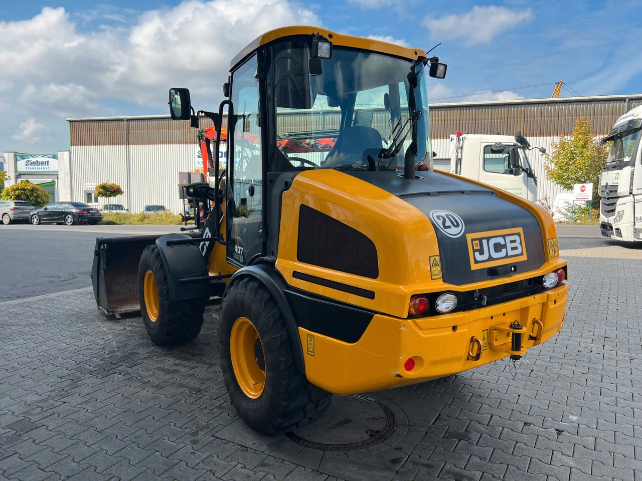 Pyöräkuormaaja JCB 407 SV / nur 268h! / Klappschaufel & Gabel: kuva Pyöräkuormaaja JCB 407 SV / nur 268h! / Klappschaufel & Gabel