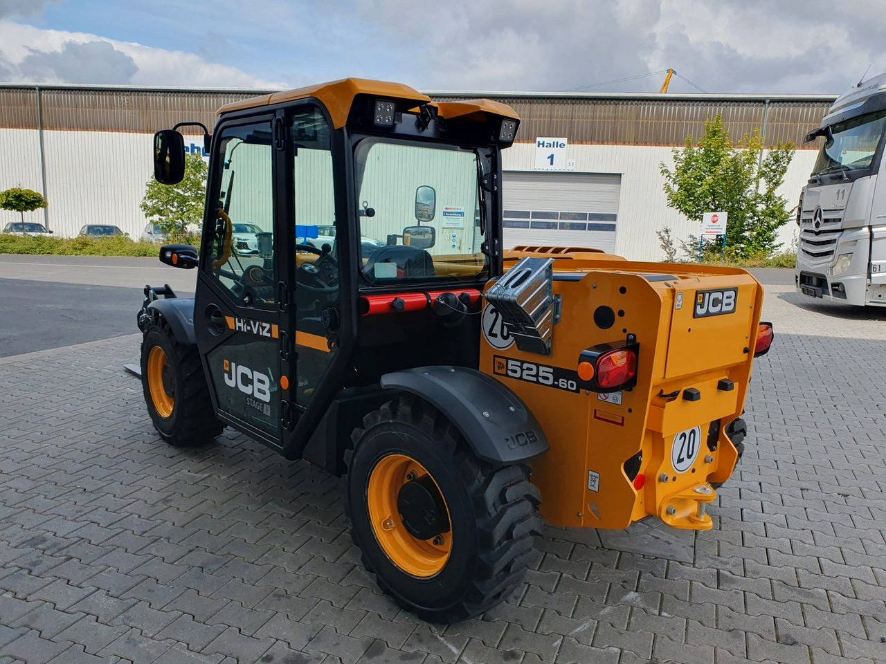 JCB 525-60 / Neufahrzeug /Palettengabel / 2025 - Kurottaja: kuva  JCB 525-60 / Neufahrzeug /Palettengabel / 2025 - Kurottaja JCB 525-60 / Neufahrzeug /Palettengabel / 2025 - Kurottaja: kuva  JCB 525-60 / Neufahrzeug /Palettengabel / 2025 - Kurottaja