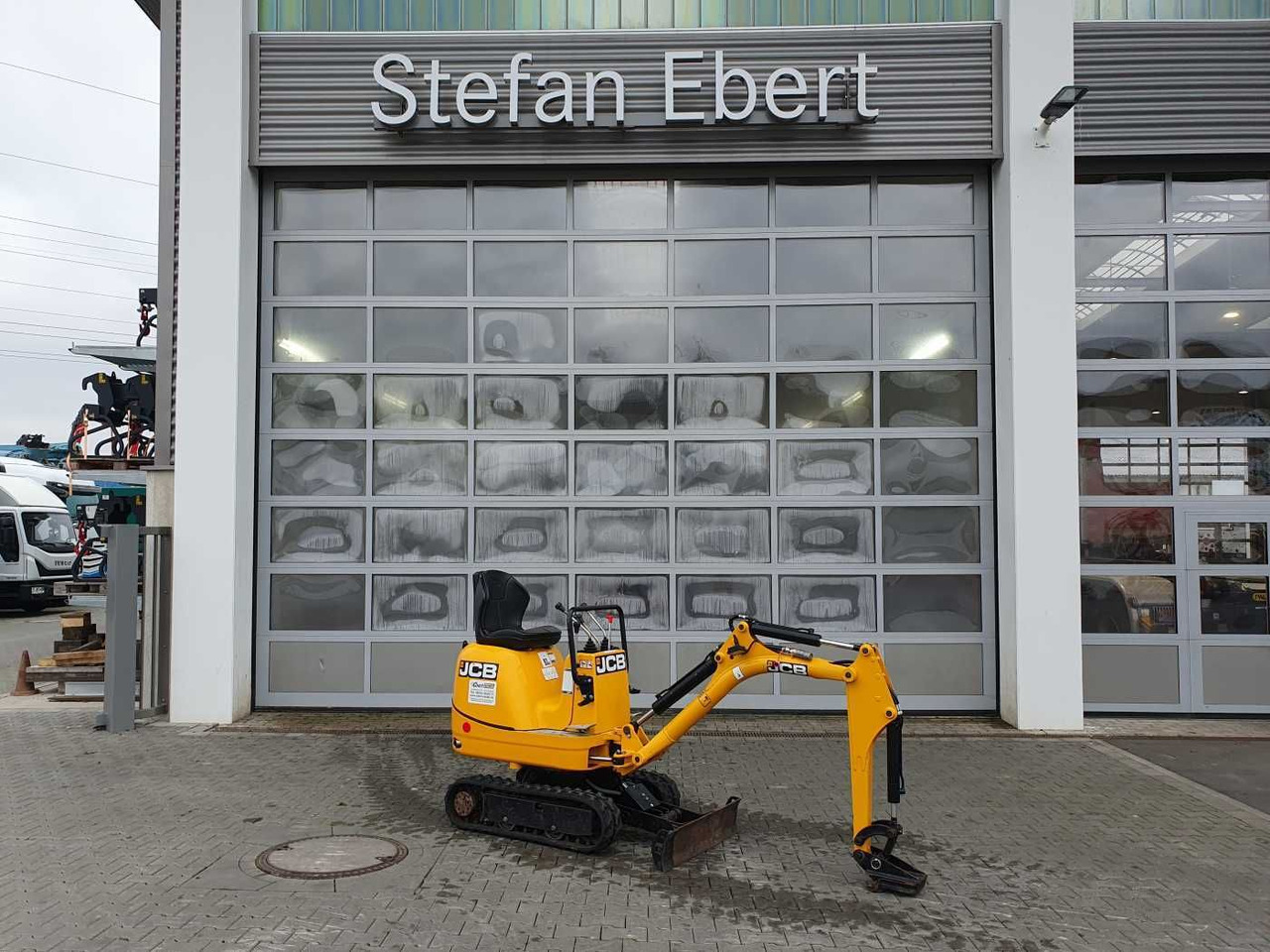JCB 8008 CTS / MS01 / nur 103h! / 2023 - Minikuormaaja: kuva JCB 8008 CTS / MS01 / nur 103h! / 2023 - Minikuormaaja JCB 8008 CTS / MS01 / nur 103h! / 2023 - Minikuormaaja: kuva JCB 8008 CTS / MS01 / nur 103h! / 2023 - Minikuormaaja