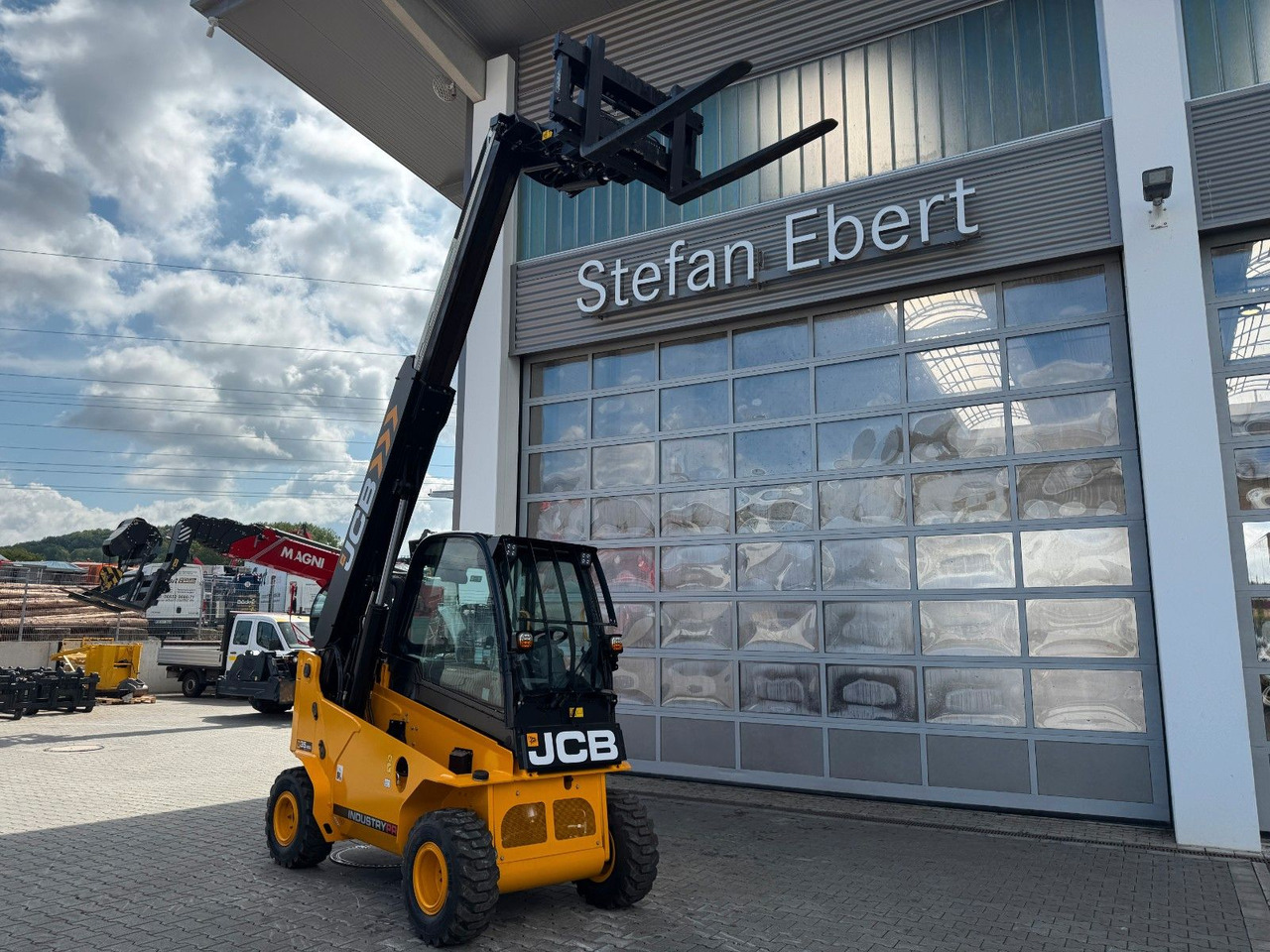 Kurottaja JCB TLT 35-26D 4WD Teletruck / NEU 2025 / SS: kuva Kurottaja JCB TLT 35-26D 4WD Teletruck / NEU 2025 / SS