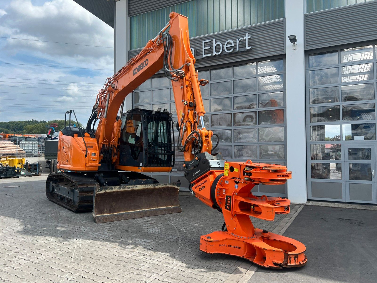 Kobelco ED160 BR-7 / nur 999h! / Woodcracker Löffelpaket - Telakaivukone: kuva  Kobelco ED160 BR-7 / nur 999h! / Woodcracker Löffelpaket - Telakaivukone Kobelco ED160 BR-7 / nur 999h! / Woodcracker Löffelpaket - Telakaivukone: kuva  Kobelco ED160 BR-7 / nur 999h! / Woodcracker Löffelpaket - Telakaivukone