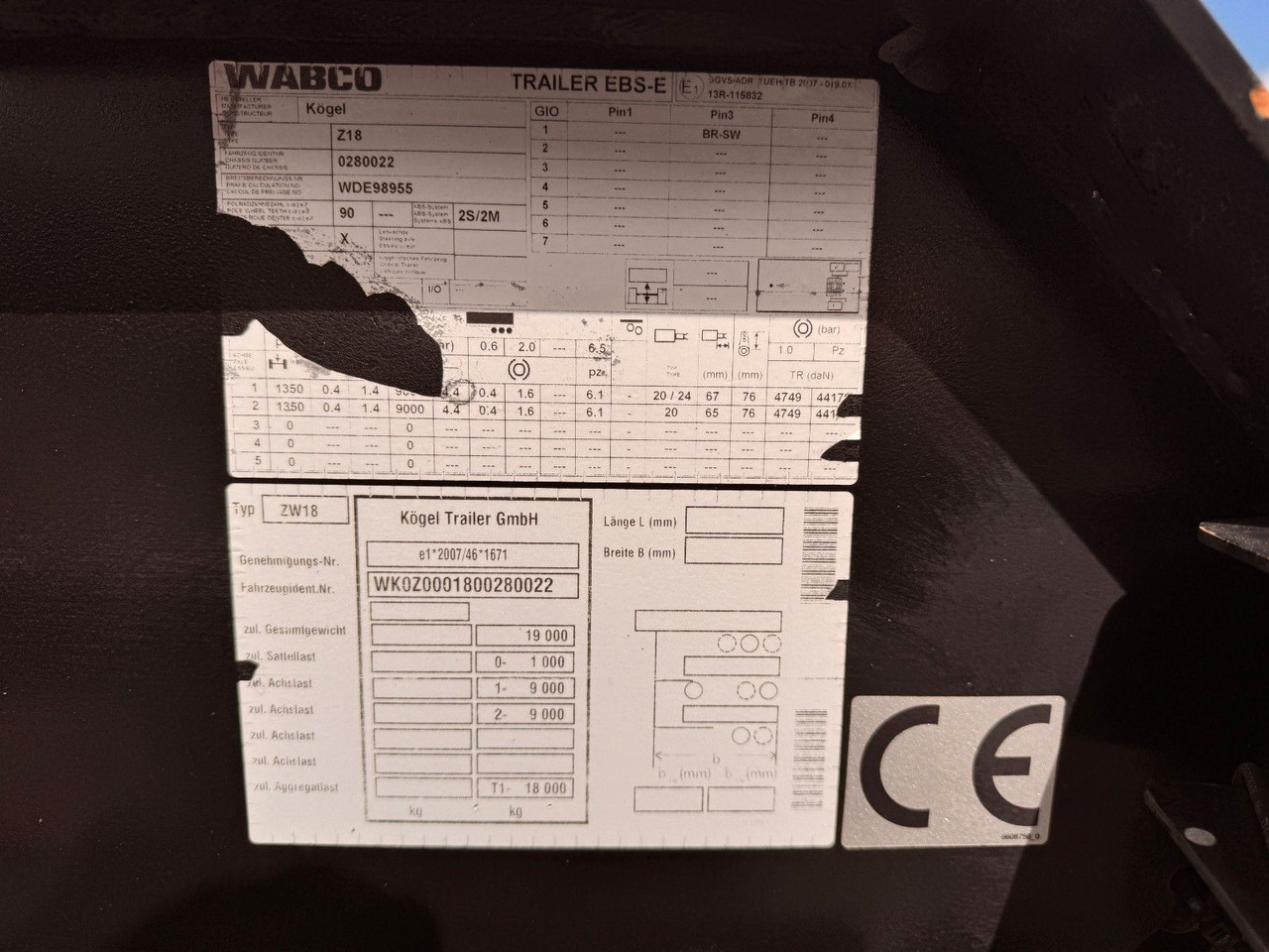 Konttialus/ Vaihtokuormatilat perävaunu Kögel ZW 18 Lafette SAF Achsen 15.910kg Nutzlast: kuva Konttialus/ Vaihtokuormatilat perävaunu Kögel ZW 18 Lafette SAF Achsen 15.910kg Nutzlast