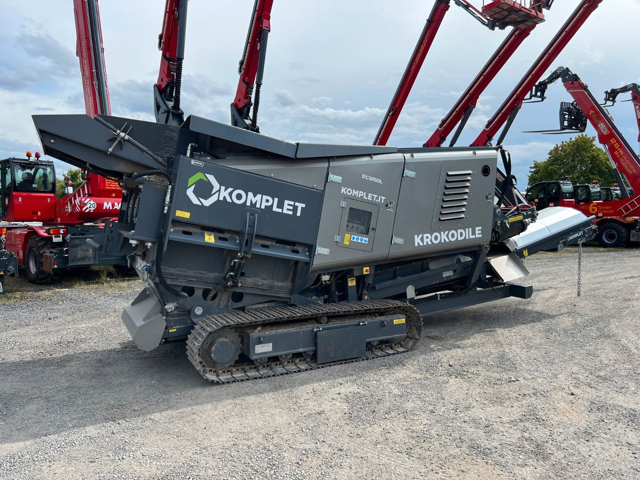 Komplet Krokodile / nur 76h! / 2022 / Schredder - Jätemurskain: kuva Komplet Krokodile / nur 76h! / 2022 / Schredder - Jätemurskain Komplet Krokodile / nur 76h! / 2022 / Schredder - Jätemurskain: kuva Komplet Krokodile / nur 76h! / 2022 / Schredder - Jätemurskain