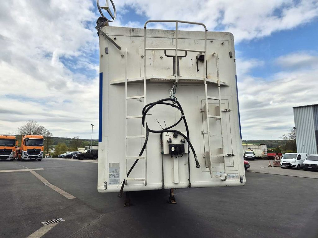 Moving floor puoliperävaunu Kraker CF-Z GF-200 87m³ BPW Liftachse: kuva Moving floor puoliperävaunu Kraker CF-Z GF-200 87m³ BPW Liftachse Moving floor puoliperävaunu Kraker CF-Z GF-200 87m³ BPW Liftachse: kuva Moving floor puoliperävaunu Kraker CF-Z GF-200 87m³ BPW Liftachse