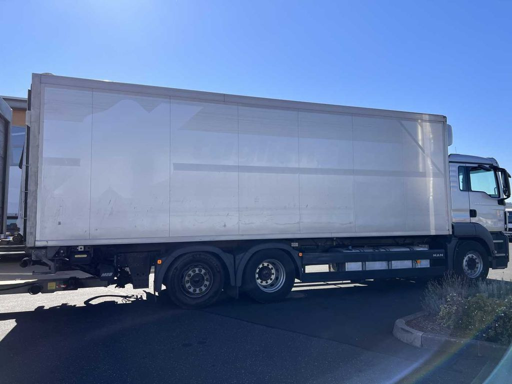 MAN TGS 26.440 6x2 BL LBW 2.000kg Carrier Supra 850 - Refrigeraattori kuorma-auto: kuva MAN TGS 26.440 6x2 BL LBW 2.000kg Carrier Supra 850 - Refrigeraattori kuorma-auto MAN TGS 26.440 6x2 BL LBW 2.000kg Carrier Supra 850 - Refrigeraattori kuorma-auto: kuva MAN TGS 26.440 6x2 BL LBW 2.000kg Carrier Supra 850 - Refrigeraattori kuorma-auto