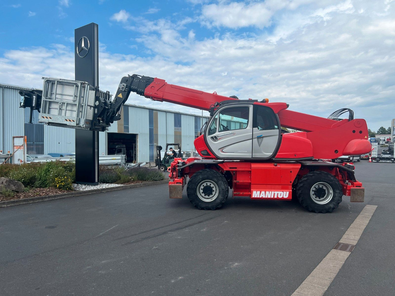Manitou MRT 2550 + / nur 1.092h! / Gabel / Korb - Kurottaja: kuva Manitou MRT 2550 + / nur 1.092h! / Gabel / Korb - Kurottaja Manitou MRT 2550 + / nur 1.092h! / Gabel / Korb - Kurottaja: kuva Manitou MRT 2550 + / nur 1.092h! / Gabel / Korb - Kurottaja