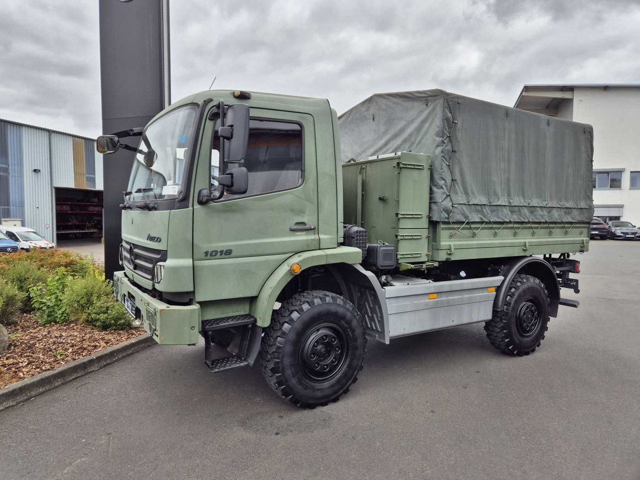 Mercedes-Benz Atego 1018 A 4x4 Singlebereifung 6 Stück vorh. - Pressukapelli kuorma-auto: kuva Mercedes-Benz Atego 1018 A 4x4 Singlebereifung 6 Stück vorh. - Pressukapelli kuorma-auto Mercedes-Benz Atego 1018 A 4x4 Singlebereifung 6 Stück vorh. - Pressukapelli kuorma-auto: kuva Mercedes-Benz Atego 1018 A 4x4 Singlebereifung 6 Stück vorh. - Pressukapelli kuorma-auto