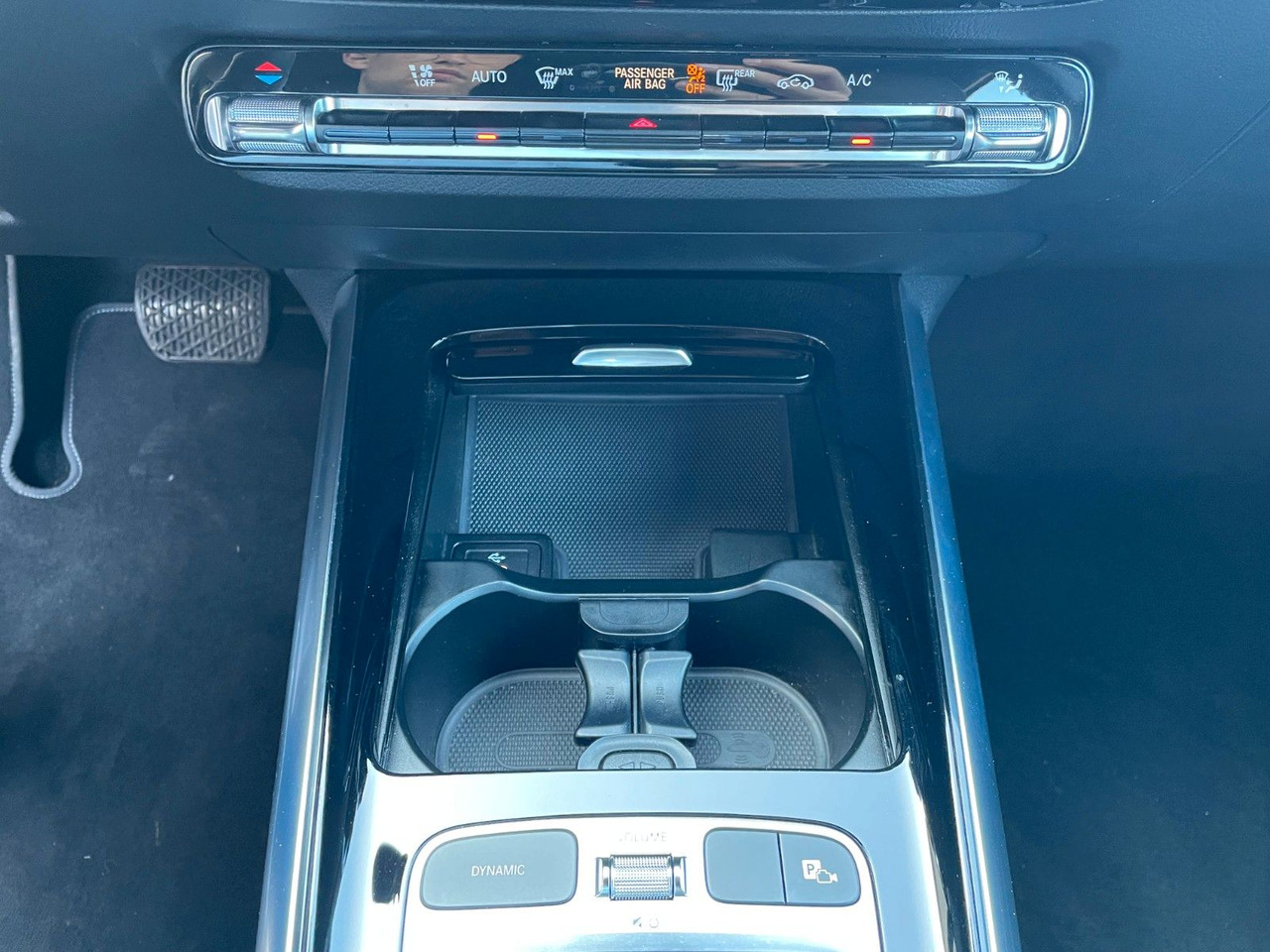 Leasing  Mercedes-Benz B 200 d Progressive R-Kamera+Carplay+El.Heckklap Mercedes-Benz B 200 d Progressive R-Kamera+Carplay+El.Heckklap: kuva Leasing  Mercedes-Benz B 200 d Progressive R-Kamera+Carplay+El.Heckklap Mercedes-Benz B 200 d Progressive R-Kamera+Carplay+El.Heckklap