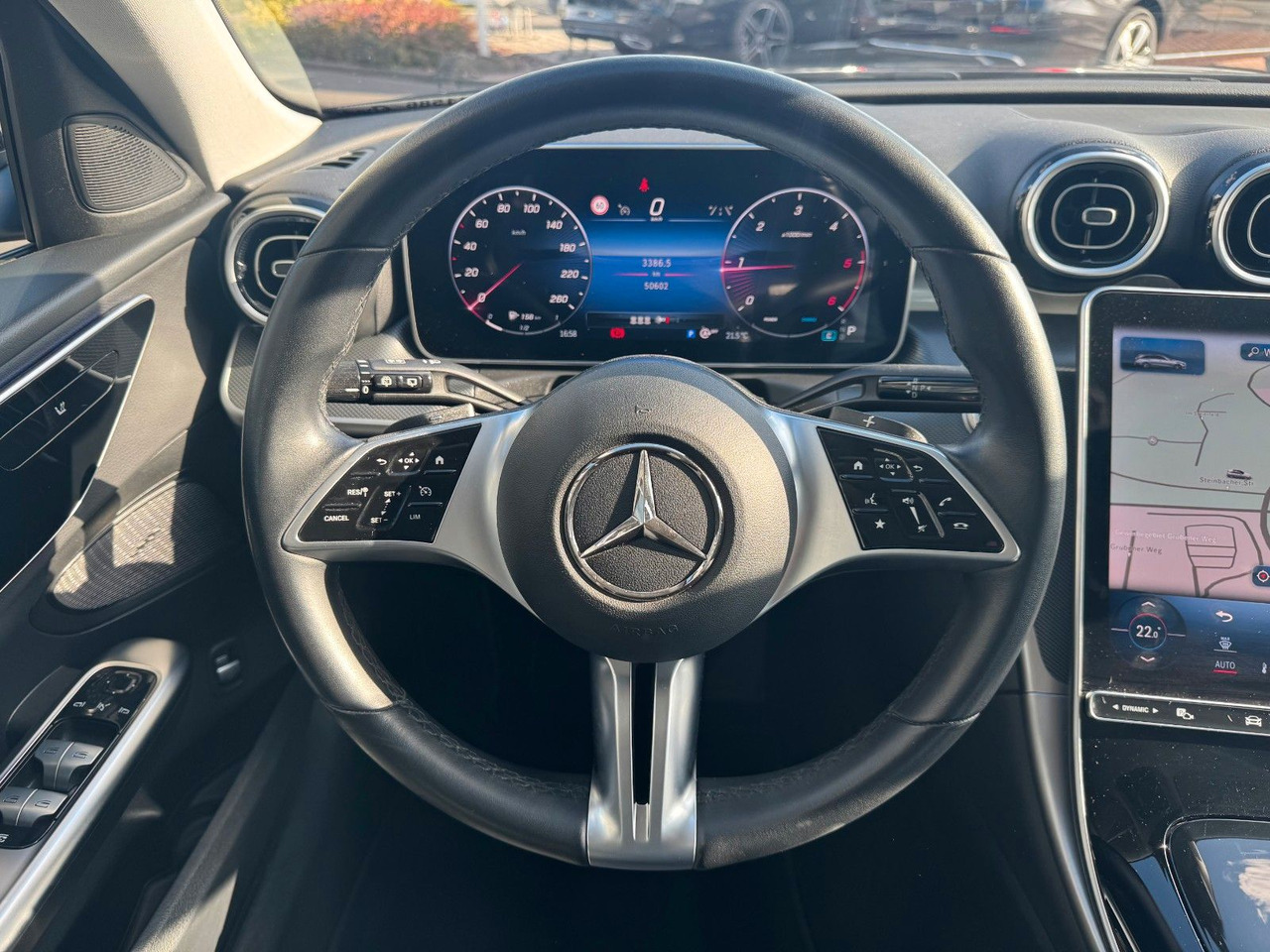 Farmari Mercedes-Benz C 300d T Avantgarde+RKamera+TotW+Ambiente: kuva Farmari Mercedes-Benz C 300d T Avantgarde+RKamera+TotW+Ambiente