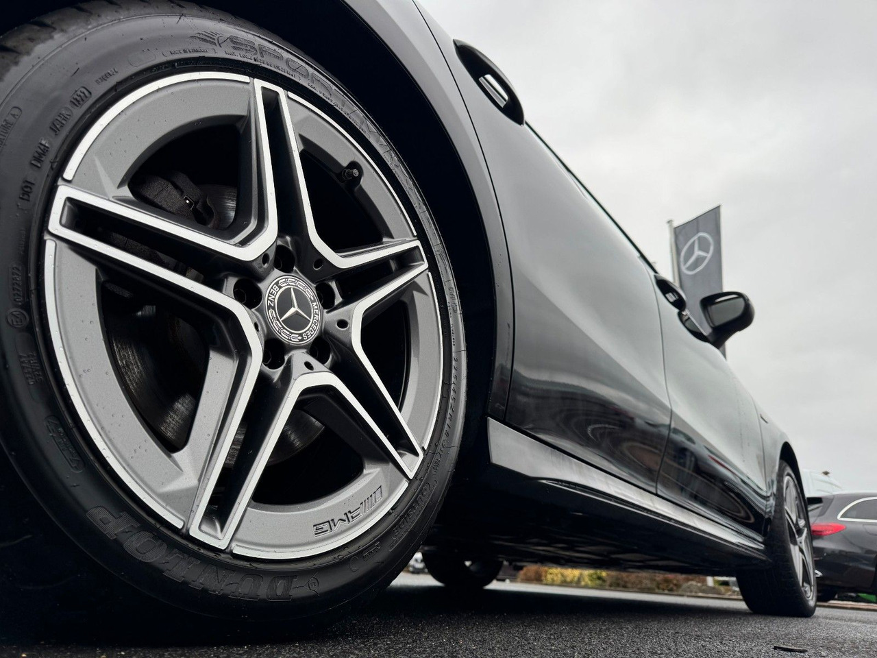 Mercedes-Benz CLA 250e Shooting Brake AMG+RFK+Ambiente+Augment - Farmari: kuva Mercedes-Benz CLA 250e Shooting Brake AMG+RFK+Ambiente+Augment - Farmari Mercedes-Benz CLA 250e Shooting Brake AMG+RFK+Ambiente+Augment - Farmari: kuva Mercedes-Benz CLA 250e Shooting Brake AMG+RFK+Ambiente+Augment - Farmari