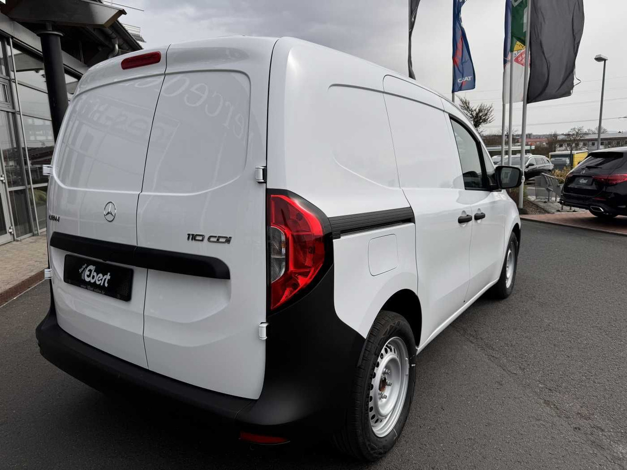 Mercedes-Benz Citan 110 CDI Klima Kamera MBUX Sitzheiz Tempom - Pieni pakettiauto: kuva Mercedes-Benz Citan 110 CDI Klima Kamera MBUX Sitzheiz Tempom - Pieni pakettiauto Mercedes-Benz Citan 110 CDI Klima Kamera MBUX Sitzheiz Tempom - Pieni pakettiauto: kuva Mercedes-Benz Citan 110 CDI Klima Kamera MBUX Sitzheiz Tempom - Pieni pakettiauto