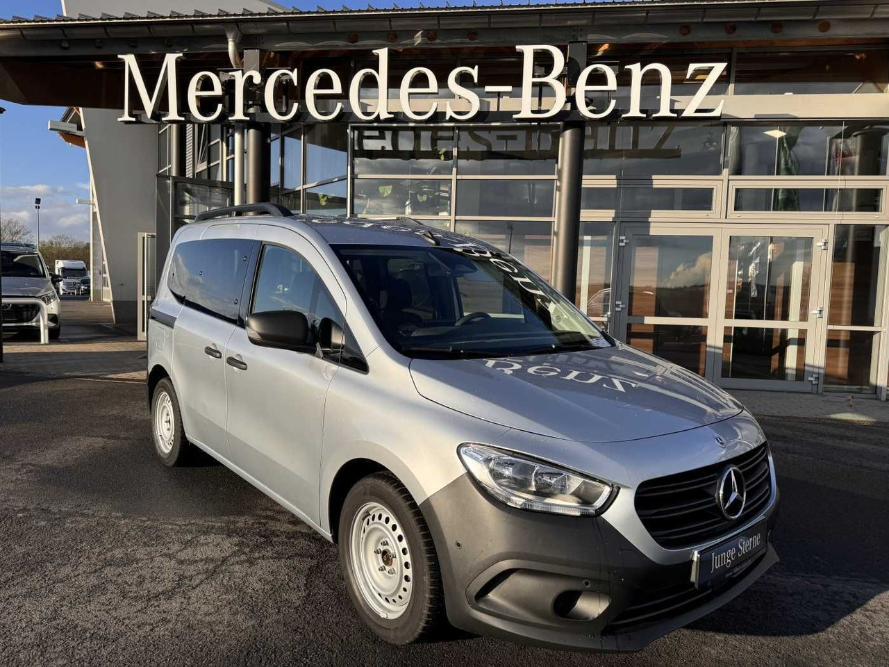 Mercedes-Benz Citan 110 CDI Tourer Klima AHK Kamera MBUX Tempo - Henkilöauto: kuva Mercedes-Benz Citan 110 CDI Tourer Klima AHK Kamera MBUX Tempo - Henkilöauto Mercedes-Benz Citan 110 CDI Tourer Klima AHK Kamera MBUX Tempo - Henkilöauto: kuva Mercedes-Benz Citan 110 CDI Tourer Klima AHK Kamera MBUX Tempo - Henkilöauto
