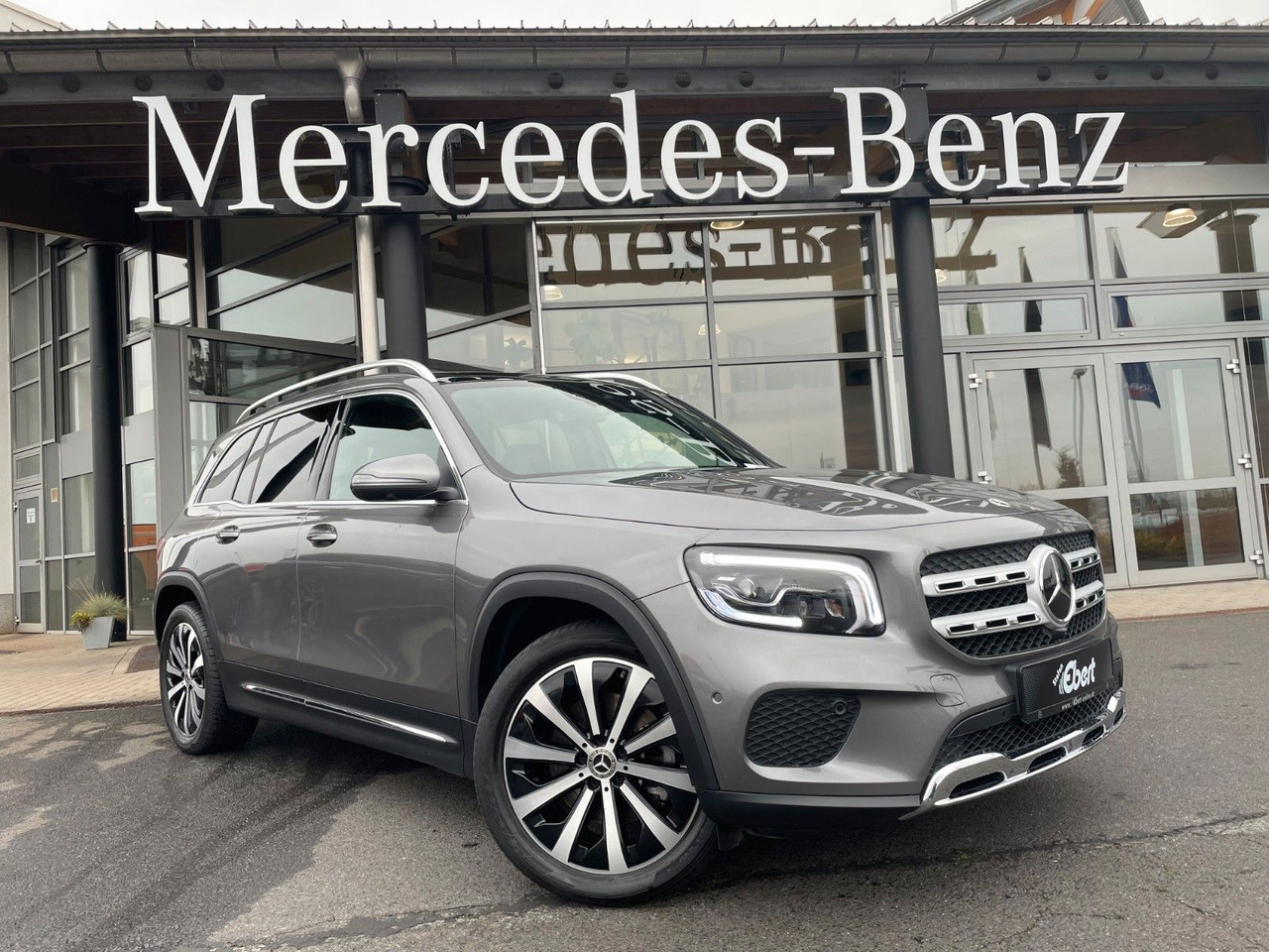 Mercedes-Benz GLB 220 d 4MATIC Progressive AHK+Memory+Pano+360 - Maasturi/ Katumaasturi: kuva Mercedes-Benz GLB 220 d 4MATIC Progressive AHK+Memory+Pano+360 - Maasturi/ Katumaasturi Mercedes-Benz GLB 220 d 4MATIC Progressive AHK+Memory+Pano+360 - Maasturi/ Katumaasturi: kuva Mercedes-Benz GLB 220 d 4MATIC Progressive AHK+Memory+Pano+360 - Maasturi/ Katumaasturi