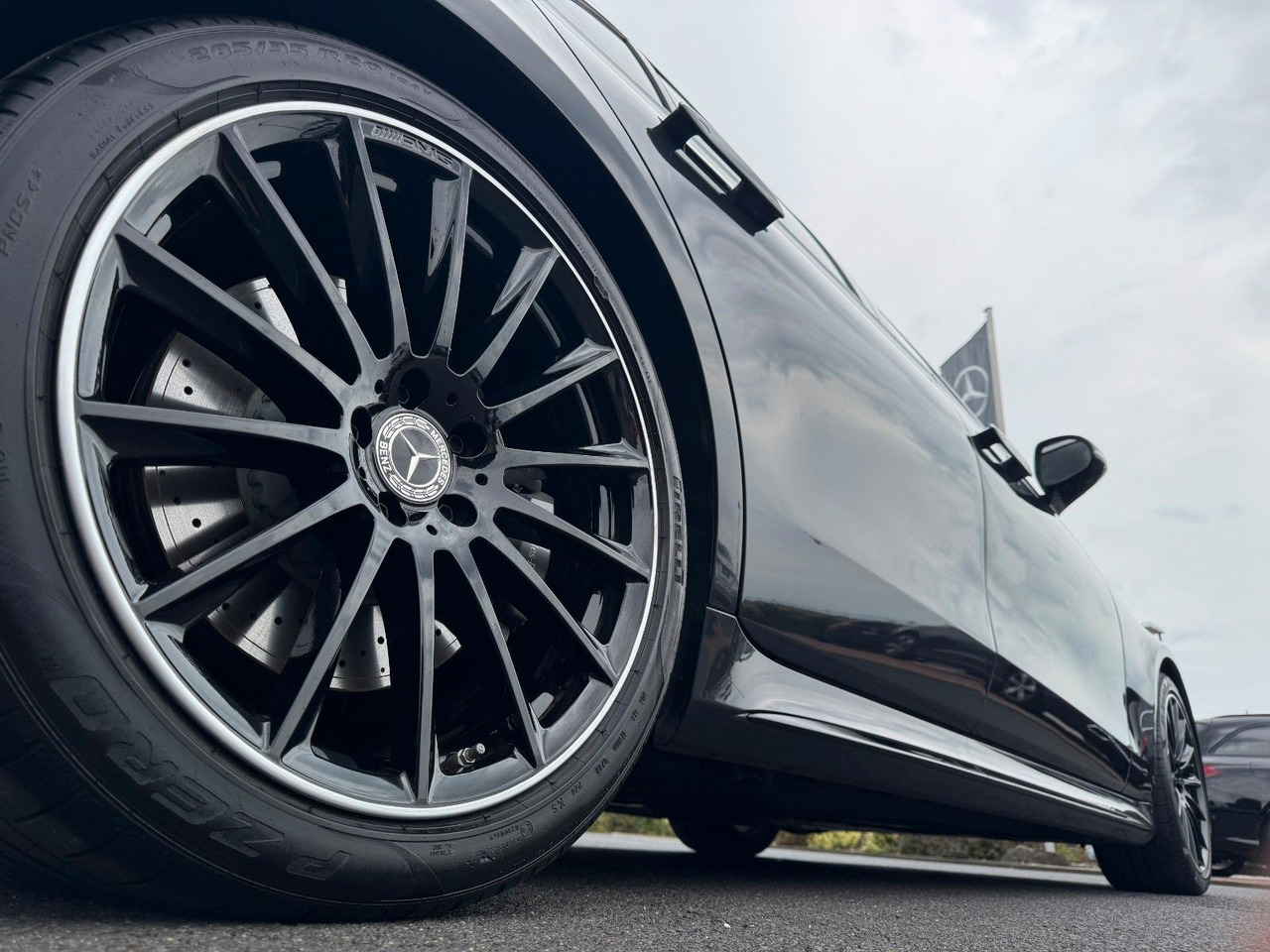 Mercedes-Benz S 580e AMG+Pano+Digital+Burm+3D+AirM+HUD+360+ - Sedan: kuva Mercedes-Benz S 580e AMG+Pano+Digital+Burm+3D+AirM+HUD+360+ - Sedan Mercedes-Benz S 580e AMG+Pano+Digital+Burm+3D+AirM+HUD+360+ - Sedan: kuva Mercedes-Benz S 580e AMG+Pano+Digital+Burm+3D+AirM+HUD+360+ - Sedan
