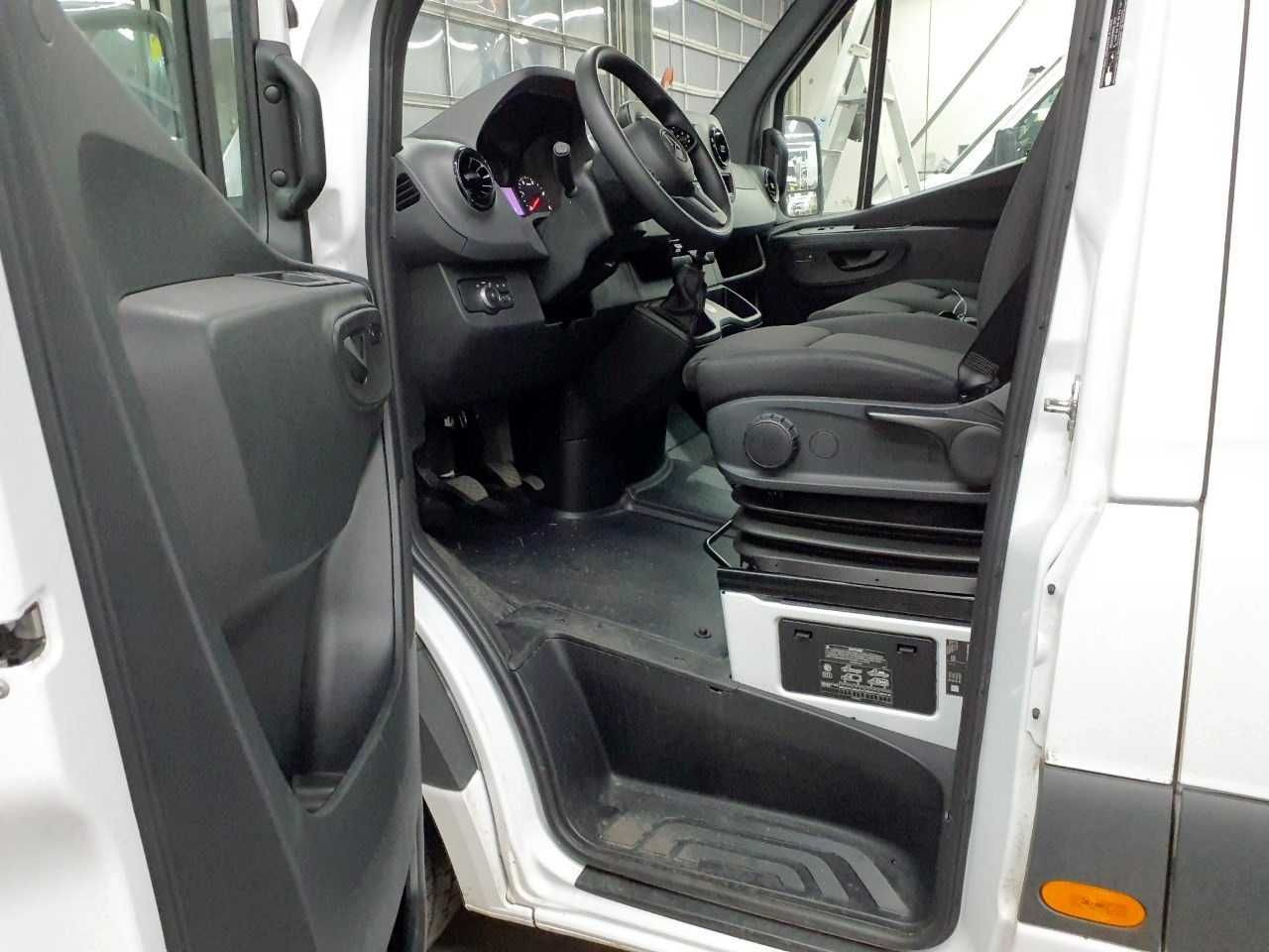 Mercedes-Benz Sprinter 315 CDI 4325 Klima 360 Schwing MBUX SHZ - Pakettiauto: kuva Mercedes-Benz Sprinter 315 CDI 4325 Klima 360 Schwing MBUX SHZ - Pakettiauto Mercedes-Benz Sprinter 315 CDI 4325 Klima 360 Schwing MBUX SHZ - Pakettiauto: kuva Mercedes-Benz Sprinter 315 CDI 4325 Klima 360 Schwing MBUX SHZ - Pakettiauto