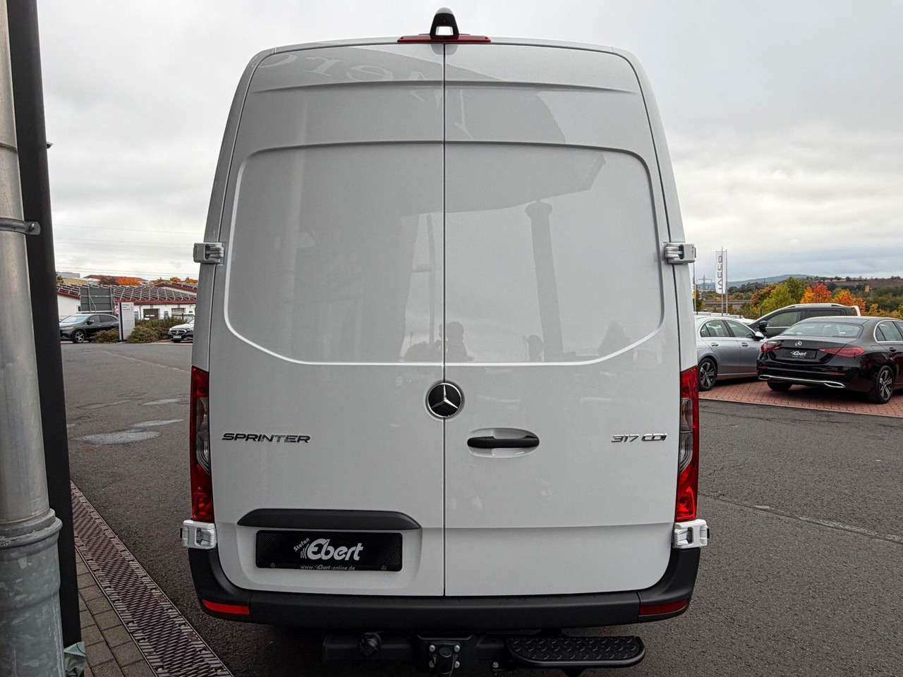 Mercedes-Benz Sprinter 317 CDI 3665 9G AHK3,5to Klima Schwing - Pakettiauto: kuva Mercedes-Benz Sprinter 317 CDI 3665 9G AHK3,5to Klima Schwing - Pakettiauto Mercedes-Benz Sprinter 317 CDI 3665 9G AHK3,5to Klima Schwing - Pakettiauto: kuva Mercedes-Benz Sprinter 317 CDI 3665 9G AHK3,5to Klima Schwing - Pakettiauto