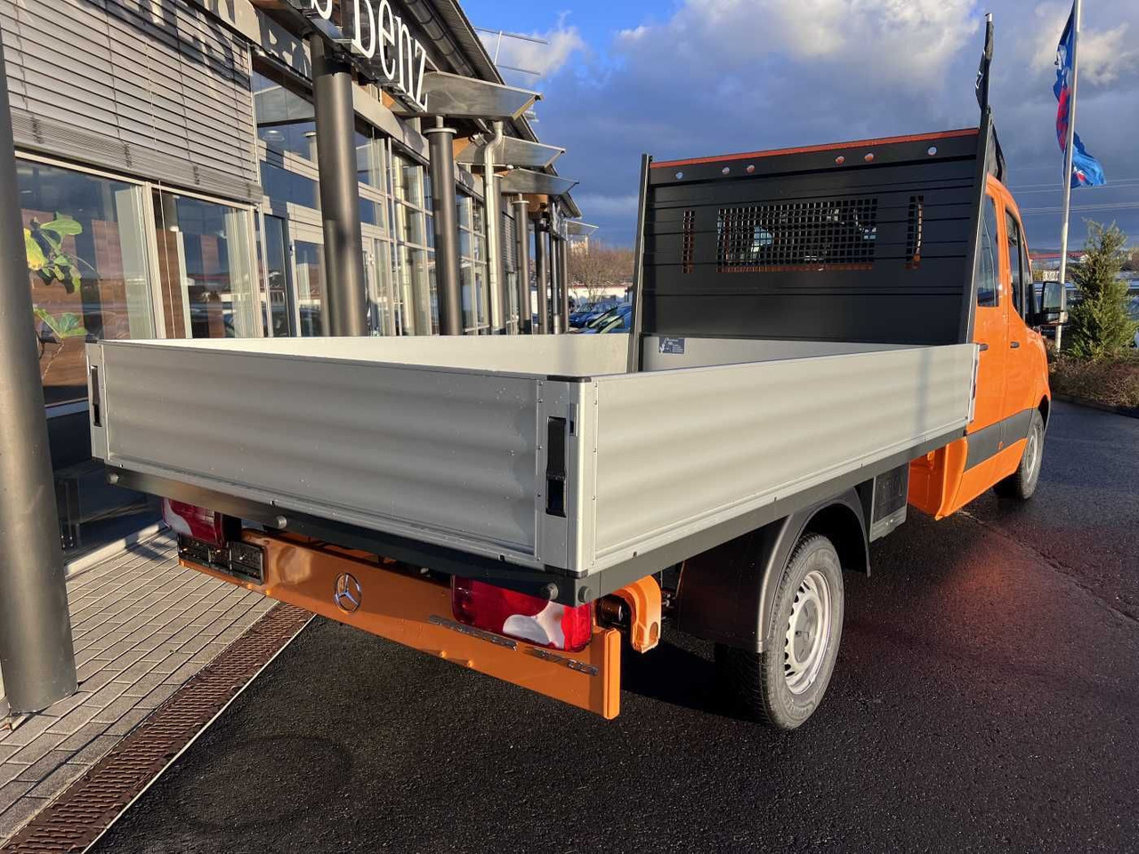 Mercedes-Benz Sprinter 317 CDI DoKa 4325 Klima MBUX Stdheiz - Avolava pakettiauto, Jatko-ohjaamo kevyt kuorma-auto: kuva Mercedes-Benz Sprinter 317 CDI DoKa 4325 Klima MBUX Stdheiz - Avolava pakettiauto, Jatko-ohjaamo kevyt kuorma-auto Mercedes-Benz Sprinter 317 CDI DoKa 4325 Klima MBUX Stdheiz - Avolava pakettiauto, Jatko-ohjaamo kevyt kuorma-auto: kuva Mercedes-Benz Sprinter 317 CDI DoKa 4325 Klima MBUX Stdheiz - Avolava pakettiauto, Jatko-ohjaamo kevyt kuorma-auto