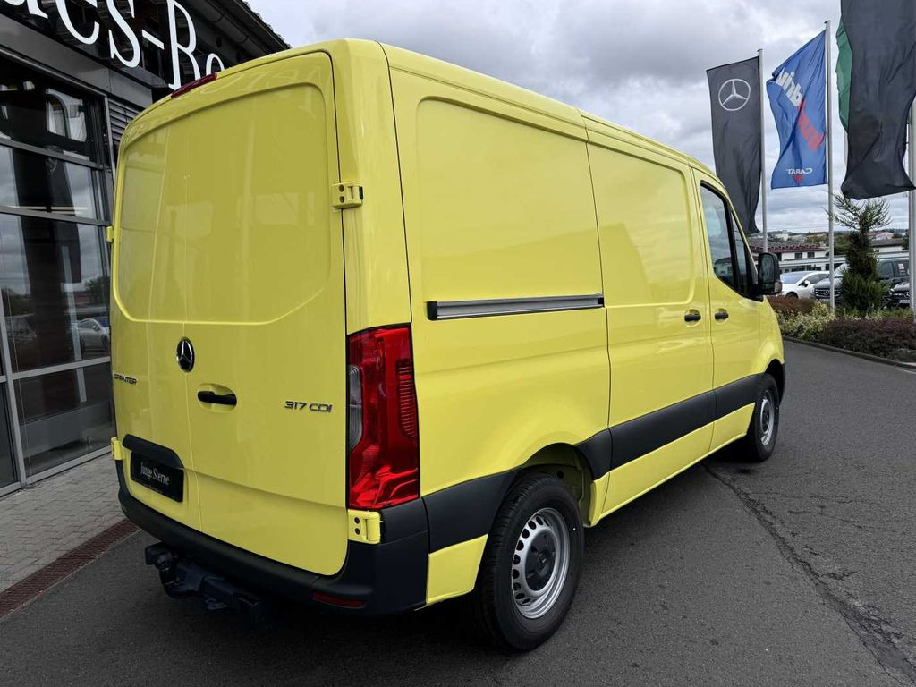 Mercedes-Benz Sprinter 317 CDI Streckenbegleitfahrzeug BF3/BF4 - Pieni pakettiauto: kuva Mercedes-Benz Sprinter 317 CDI Streckenbegleitfahrzeug BF3/BF4 - Pieni pakettiauto Mercedes-Benz Sprinter 317 CDI Streckenbegleitfahrzeug BF3/BF4 - Pieni pakettiauto: kuva Mercedes-Benz Sprinter 317 CDI Streckenbegleitfahrzeug BF3/BF4 - Pieni pakettiauto