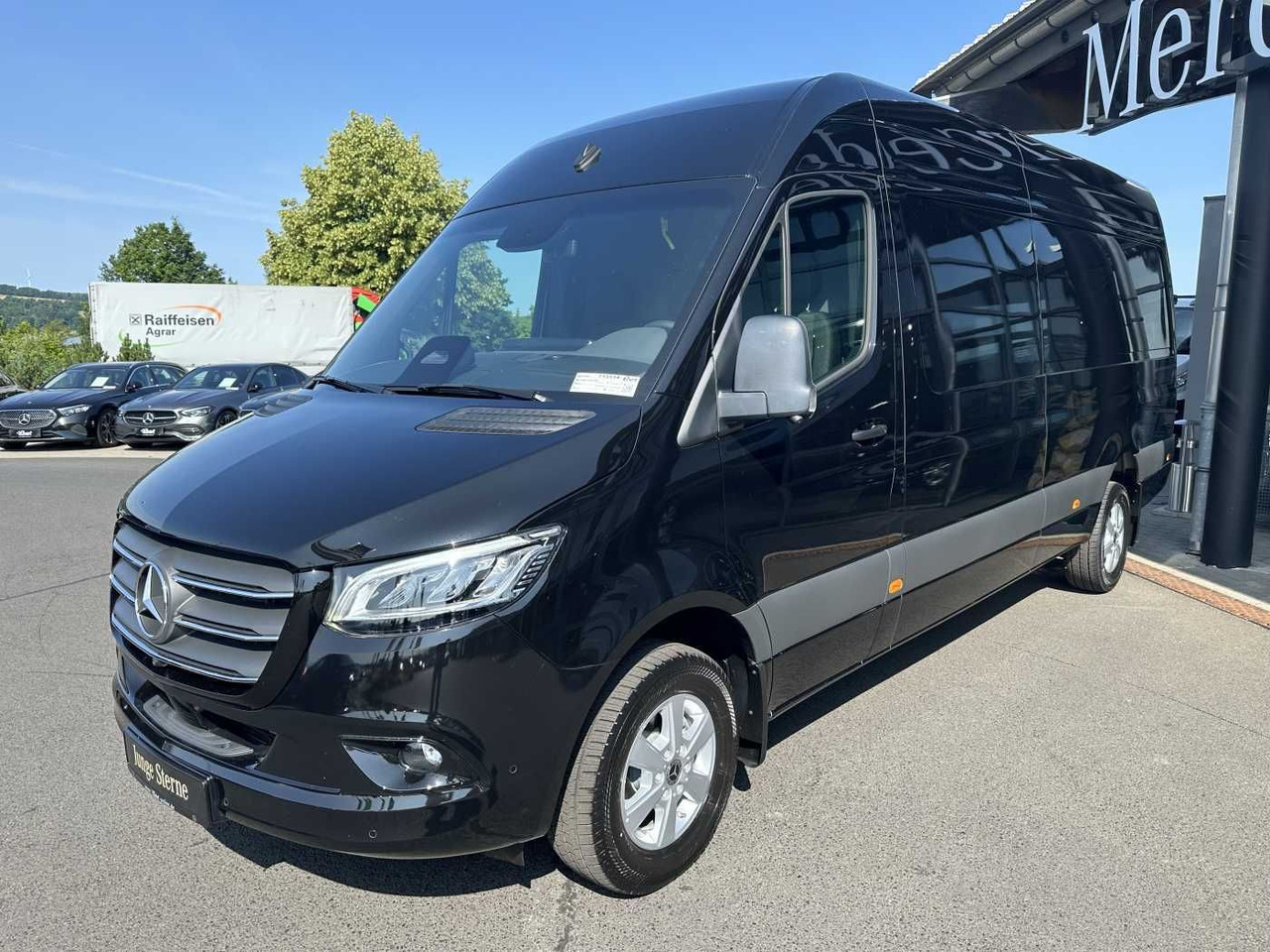 Mercedes-Benz Sprinter 319 CDI 4325 AHK DISTRONIC 360 Klima - Pakettiauto: kuva Mercedes-Benz Sprinter 319 CDI 4325 AHK DISTRONIC 360 Klima - Pakettiauto Mercedes-Benz Sprinter 319 CDI 4325 AHK DISTRONIC 360 Klima - Pakettiauto: kuva Mercedes-Benz Sprinter 319 CDI 4325 AHK DISTRONIC 360 Klima - Pakettiauto