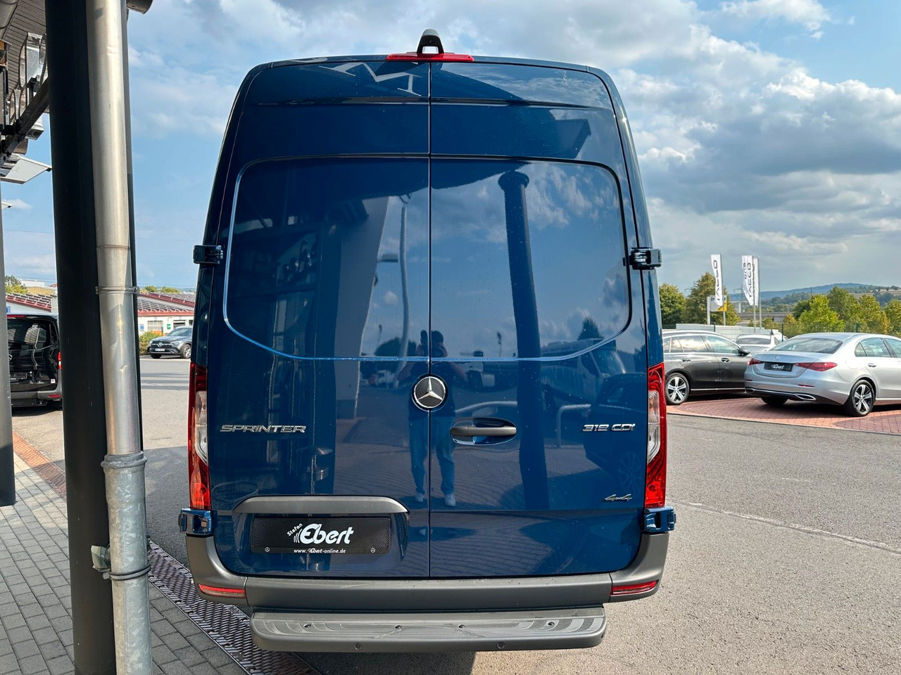 Mercedes-Benz Sprinter 319 CDI 4x4 4325 Klima LED MBUX Kamera - Pakettiauto: kuva Mercedes-Benz Sprinter 319 CDI 4x4 4325 Klima LED MBUX Kamera - Pakettiauto Mercedes-Benz Sprinter 319 CDI 4x4 4325 Klima LED MBUX Kamera - Pakettiauto: kuva Mercedes-Benz Sprinter 319 CDI 4x4 4325 Klima LED MBUX Kamera - Pakettiauto