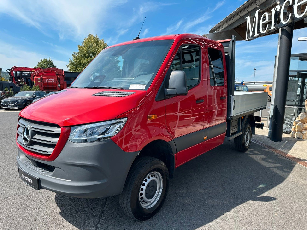 Mercedes-Benz Sprinter 319 CDI 4x4 DoKa Klima AHK3,5to - Pressukapelli tavara-auto, Jatko-ohjaamo kevyt kuorma-auto: kuva Mercedes-Benz Sprinter 319 CDI 4x4 DoKa Klima AHK3,5to - Pressukapelli tavara-auto, Jatko-ohjaamo kevyt kuorma-auto Mercedes-Benz Sprinter 319 CDI 4x4 DoKa Klima AHK3,5to - Pressukapelli tavara-auto, Jatko-ohjaamo kevyt kuorma-auto: kuva Mercedes-Benz Sprinter 319 CDI 4x4 DoKa Klima AHK3,5to - Pressukapelli tavara-auto, Jatko-ohjaamo kevyt kuorma-auto
