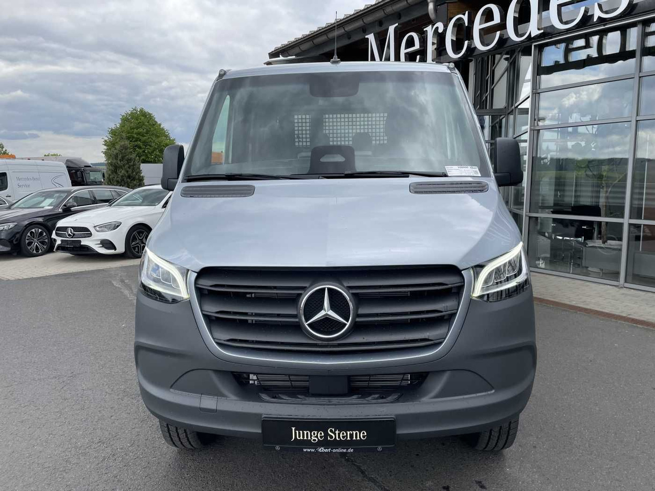 Mercedes-Benz Sprinter 319 CDI 4x4 DoKa Klima Stdheiz AHK LED - Pressukapelli tavara-auto: kuva Mercedes-Benz Sprinter 319 CDI 4x4 DoKa Klima Stdheiz AHK LED - Pressukapelli tavara-auto Mercedes-Benz Sprinter 319 CDI 4x4 DoKa Klima Stdheiz AHK LED - Pressukapelli tavara-auto: kuva Mercedes-Benz Sprinter 319 CDI 4x4 DoKa Klima Stdheiz AHK LED - Pressukapelli tavara-auto