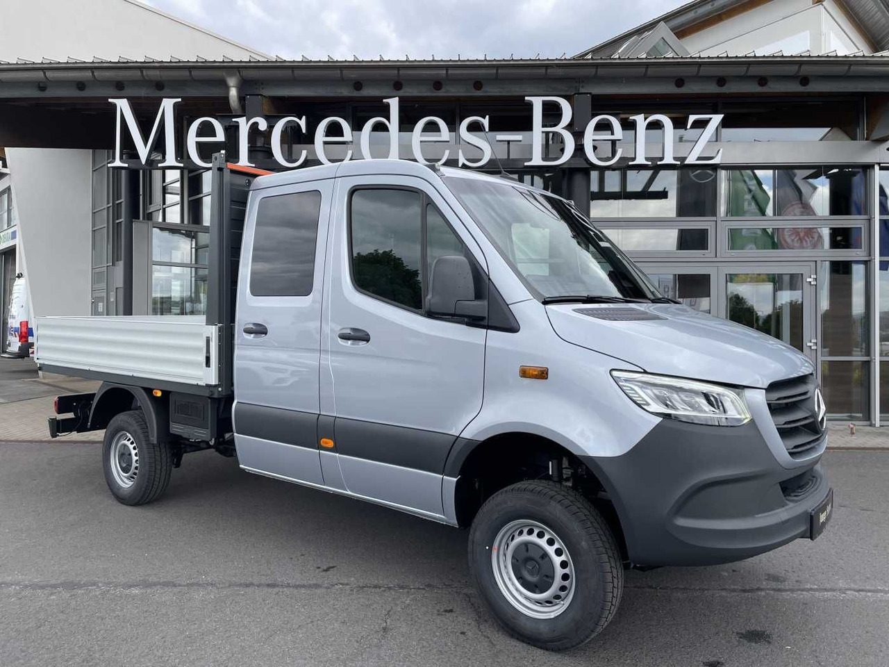 Mercedes-Benz Sprinter 319 CDI 4x4 DoKa Klima Stdheiz AHK LED - Pressukapelli tavara-auto: kuva Mercedes-Benz Sprinter 319 CDI 4x4 DoKa Klima Stdheiz AHK LED - Pressukapelli tavara-auto Mercedes-Benz Sprinter 319 CDI 4x4 DoKa Klima Stdheiz AHK LED - Pressukapelli tavara-auto: kuva Mercedes-Benz Sprinter 319 CDI 4x4 DoKa Klima Stdheiz AHK LED - Pressukapelli tavara-auto
