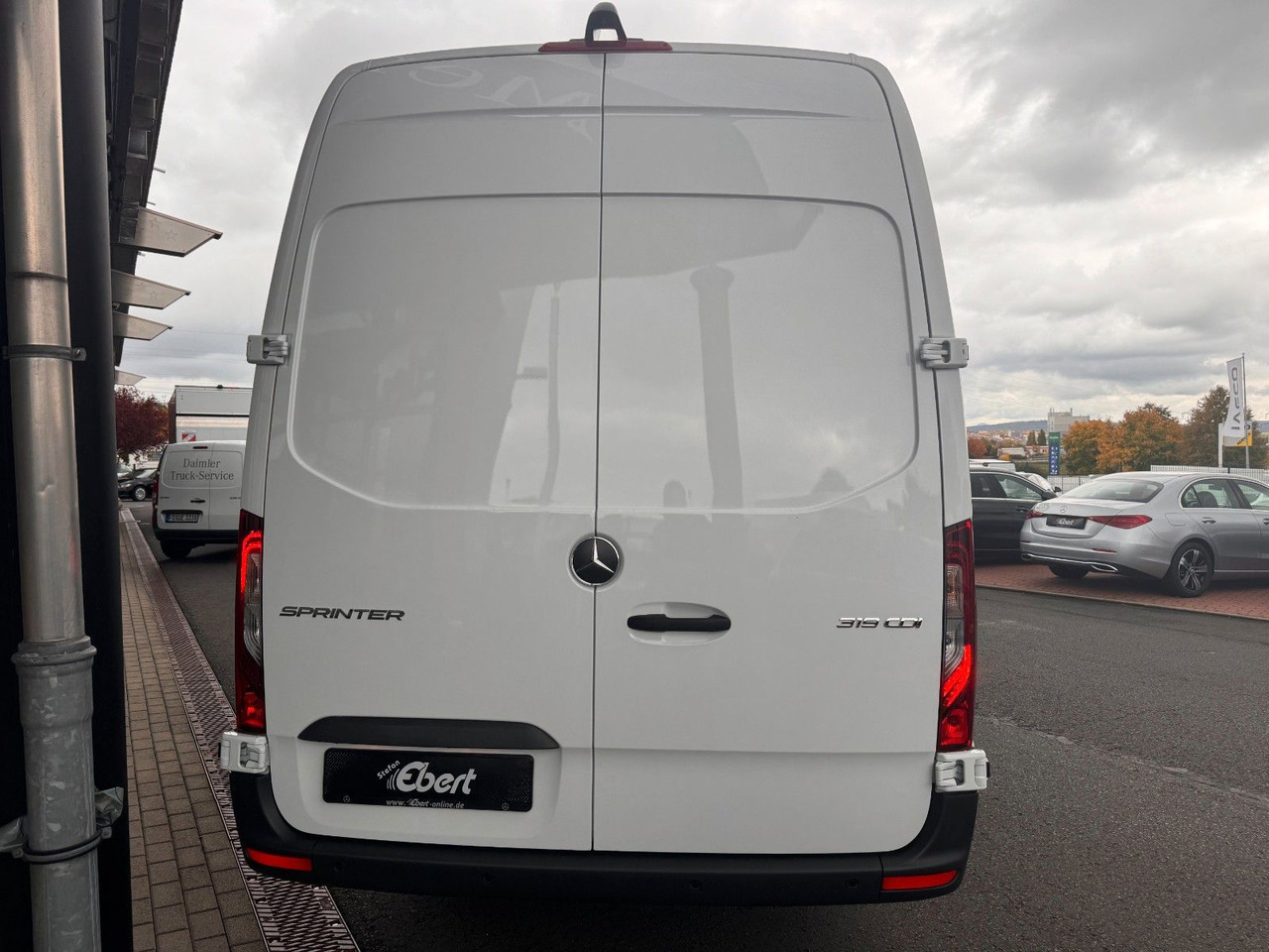 Mercedes-Benz Sprinter 319 CDI Extralang DISTRONIC Kamera LED - Pakettiauto: kuva Mercedes-Benz Sprinter 319 CDI Extralang DISTRONIC Kamera LED - Pakettiauto Mercedes-Benz Sprinter 319 CDI Extralang DISTRONIC Kamera LED - Pakettiauto: kuva Mercedes-Benz Sprinter 319 CDI Extralang DISTRONIC Kamera LED - Pakettiauto