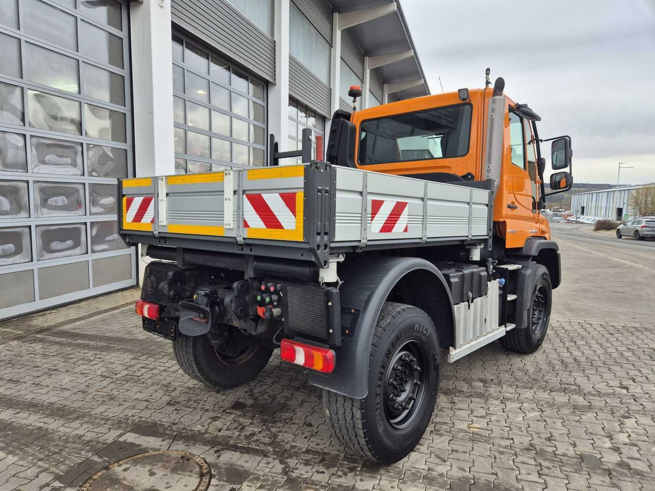 Leasing  Mercedes-Benz Unimog U423 4x4 Hydrostat Zapfwelle Mercedes-Benz Unimog U423 4x4 Hydrostat Zapfwelle: kuva Leasing  Mercedes-Benz Unimog U423 4x4 Hydrostat Zapfwelle Mercedes-Benz Unimog U423 4x4 Hydrostat Zapfwelle