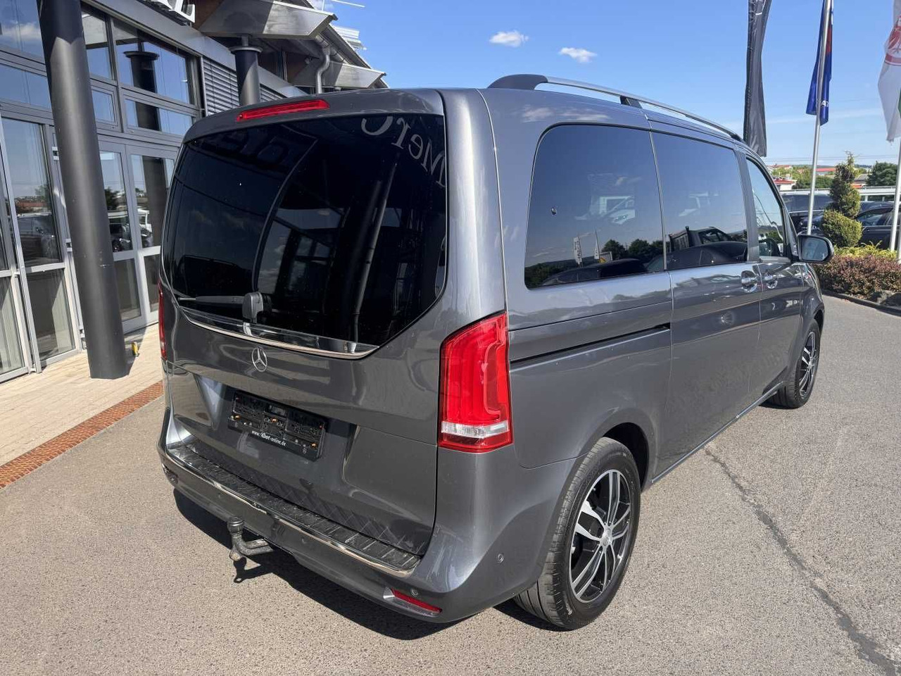 Mercedes-Benz V 220 d EDITION Liege-Paket AHK2,5 LED DAB MBUX - Farmari: kuva Mercedes-Benz V 220 d EDITION Liege-Paket AHK2,5 LED DAB MBUX - Farmari Mercedes-Benz V 220 d EDITION Liege-Paket AHK2,5 LED DAB MBUX - Farmari: kuva Mercedes-Benz V 220 d EDITION Liege-Paket AHK2,5 LED DAB MBUX - Farmari