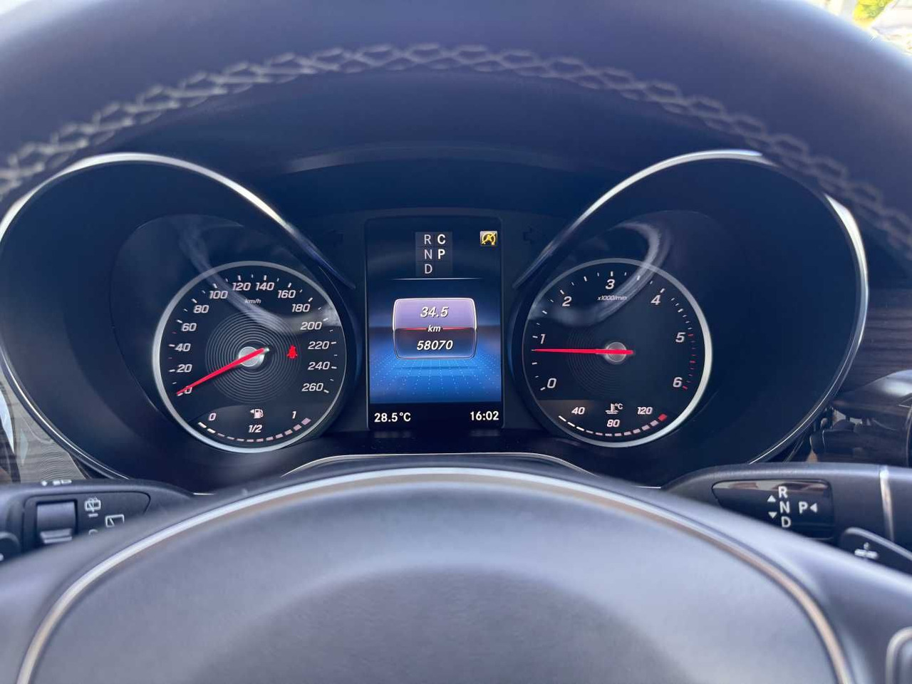 Henkilöauto Mercedes-Benz V 300 d AVA Extralang AIRMATIC Standheiz 360Kam: kuva Henkilöauto Mercedes-Benz V 300 d AVA Extralang AIRMATIC Standheiz 360Kam