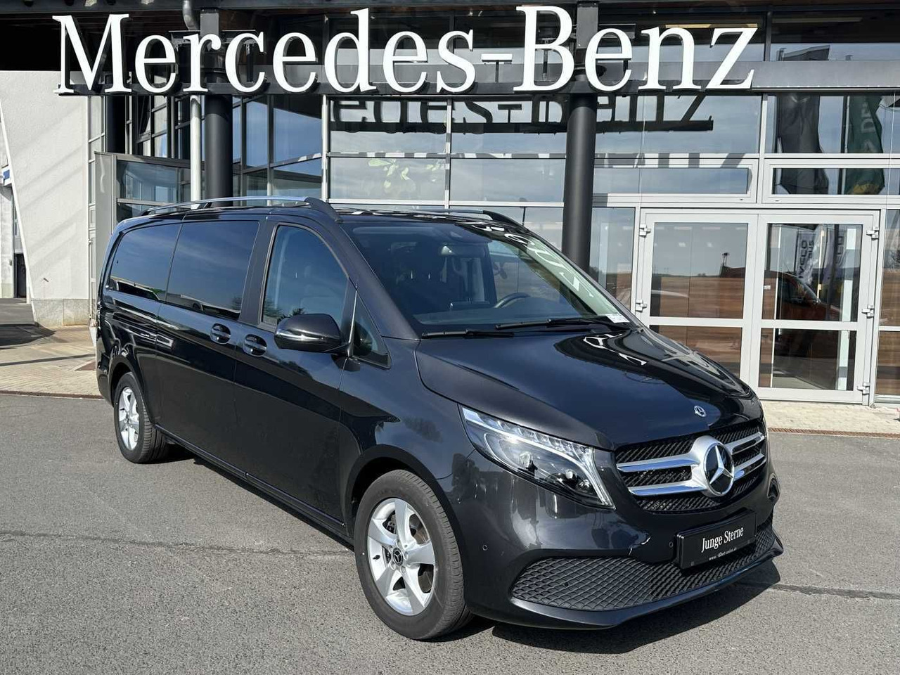 Mercedes-Benz V 300 d EDITION 4MATIC DISTRONIC AHK LED Kamera - Henkilöauto: kuva Mercedes-Benz V 300 d EDITION 4MATIC DISTRONIC AHK LED Kamera - Henkilöauto Mercedes-Benz V 300 d EDITION 4MATIC DISTRONIC AHK LED Kamera - Henkilöauto: kuva Mercedes-Benz V 300 d EDITION 4MATIC DISTRONIC AHK LED Kamera - Henkilöauto