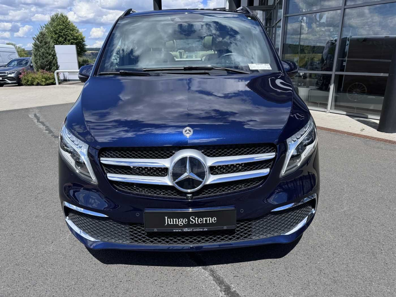 Mercedes-Benz V 300 d EXCLUSIVE EDITION DISTONIC Stdh Panorama - Pikkubussi: kuva Mercedes-Benz V 300 d EXCLUSIVE EDITION DISTONIC Stdh Panorama - Pikkubussi Mercedes-Benz V 300 d EXCLUSIVE EDITION DISTONIC Stdh Panorama - Pikkubussi: kuva Mercedes-Benz V 300 d EXCLUSIVE EDITION DISTONIC Stdh Panorama - Pikkubussi