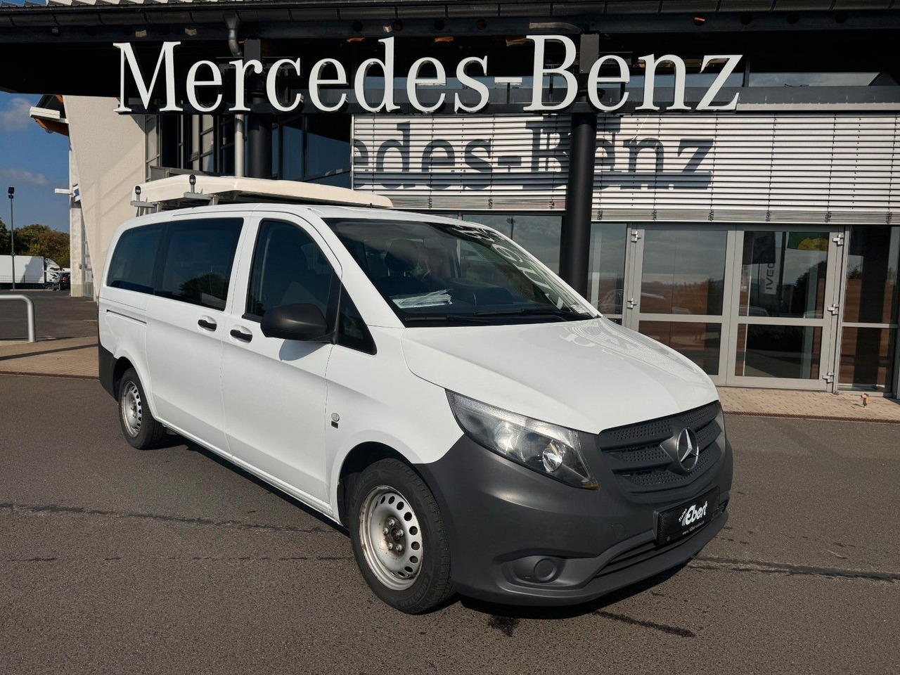 Mercedes-Benz Vito 111 CDI Tourer Begleitfahrzeug BF3+ / WVZ - Pikkubussi: kuva  Mercedes-Benz Vito 111 CDI Tourer Begleitfahrzeug BF3+ / WVZ - Pikkubussi Mercedes-Benz Vito 111 CDI Tourer Begleitfahrzeug BF3+ / WVZ - Pikkubussi: kuva  Mercedes-Benz Vito 111 CDI Tourer Begleitfahrzeug BF3+ / WVZ - Pikkubussi