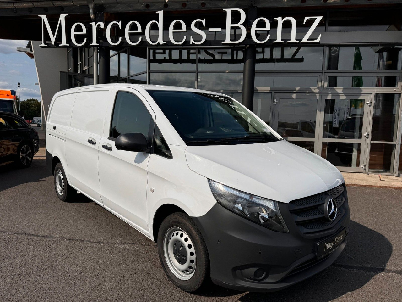 Mercedes-Benz Vito 116 CDI 3200 Klima Kamera Audio40 - Pakettiauto: kuva Mercedes-Benz Vito 116 CDI 3200 Klima Kamera Audio40 - Pakettiauto Mercedes-Benz Vito 116 CDI 3200 Klima Kamera Audio40 - Pakettiauto: kuva Mercedes-Benz Vito 116 CDI 3200 Klima Kamera Audio40 - Pakettiauto