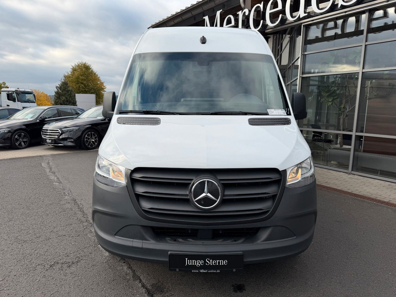 Mercedes-Benz eSprinter 312 Klima SHZ Kamera - Pakettiauto, Sähköpakettiauto: kuva  Mercedes-Benz eSprinter 312 Klima SHZ Kamera - Pakettiauto, Sähköpakettiauto Mercedes-Benz eSprinter 312 Klima SHZ Kamera - Pakettiauto, Sähköpakettiauto: kuva  Mercedes-Benz eSprinter 312 Klima SHZ Kamera - Pakettiauto, Sähköpakettiauto