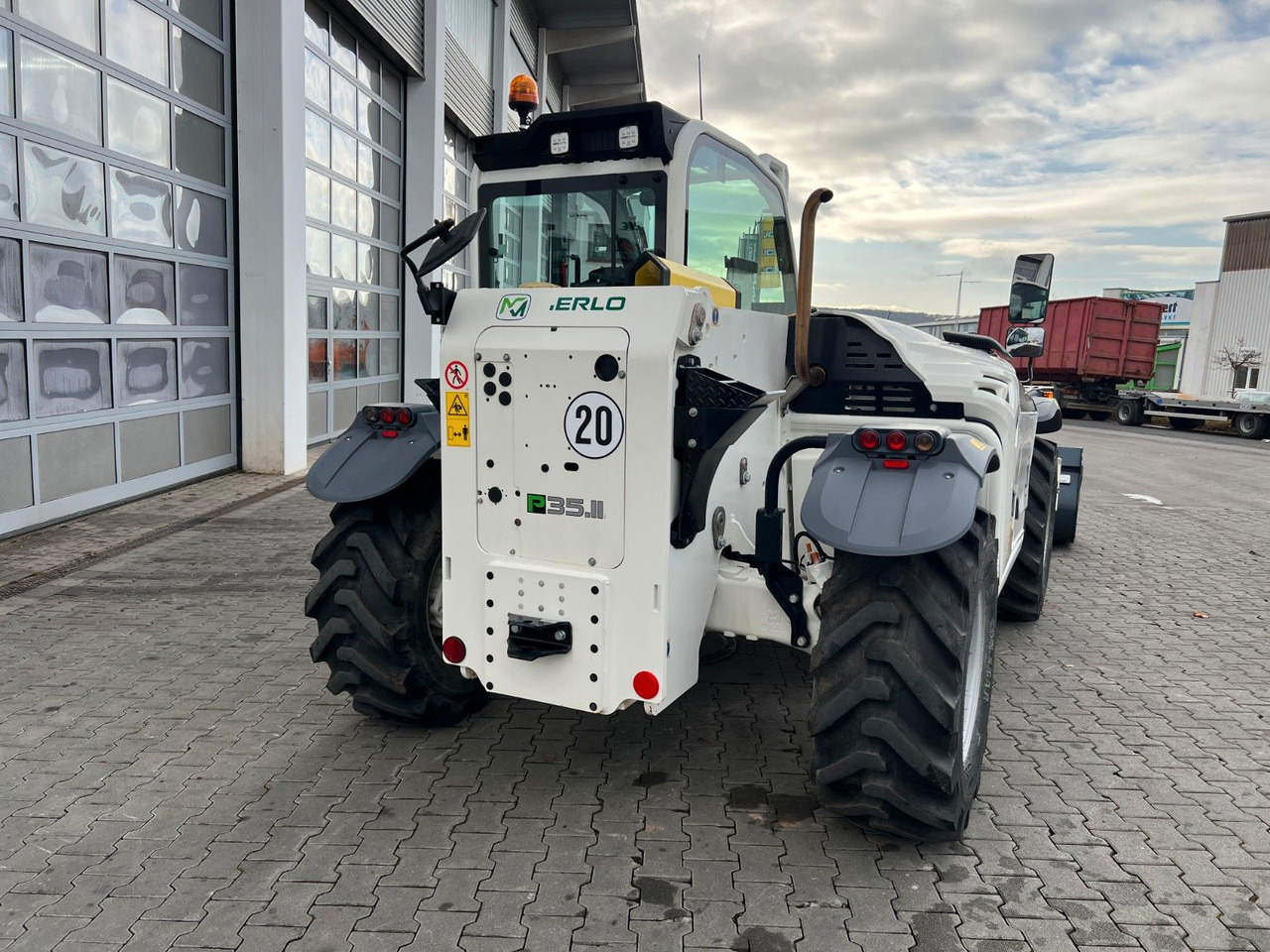 Merlo P35.11 / nur 148h! / Pratzenabstützung - Pyöräkuormaaja: kuva Merlo P35.11 / nur 148h! / Pratzenabstützung - Pyöräkuormaaja Merlo P35.11 / nur 148h! / Pratzenabstützung - Pyöräkuormaaja: kuva Merlo P35.11 / nur 148h! / Pratzenabstützung - Pyöräkuormaaja
