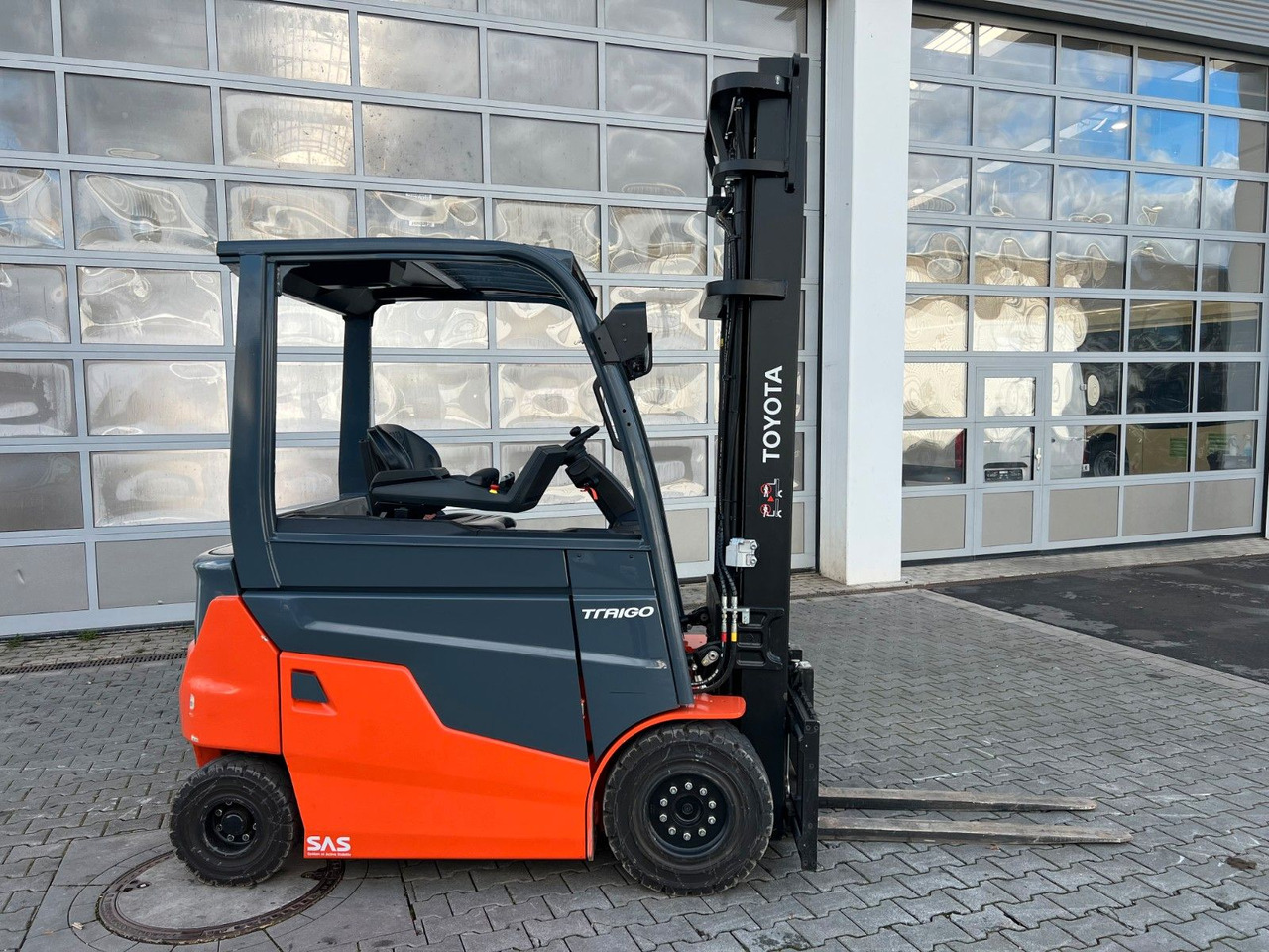 Toyota 9FBMK30T / Duplex: 3.90m / nur 317h! / SS - Muut kone: kuva Toyota 9FBMK30T / Duplex: 3.90m / nur 317h! / SS - Muut kone Toyota 9FBMK30T / Duplex: 3.90m / nur 317h! / SS - Muut kone: kuva Toyota 9FBMK30T / Duplex: 3.90m / nur 317h! / SS - Muut kone