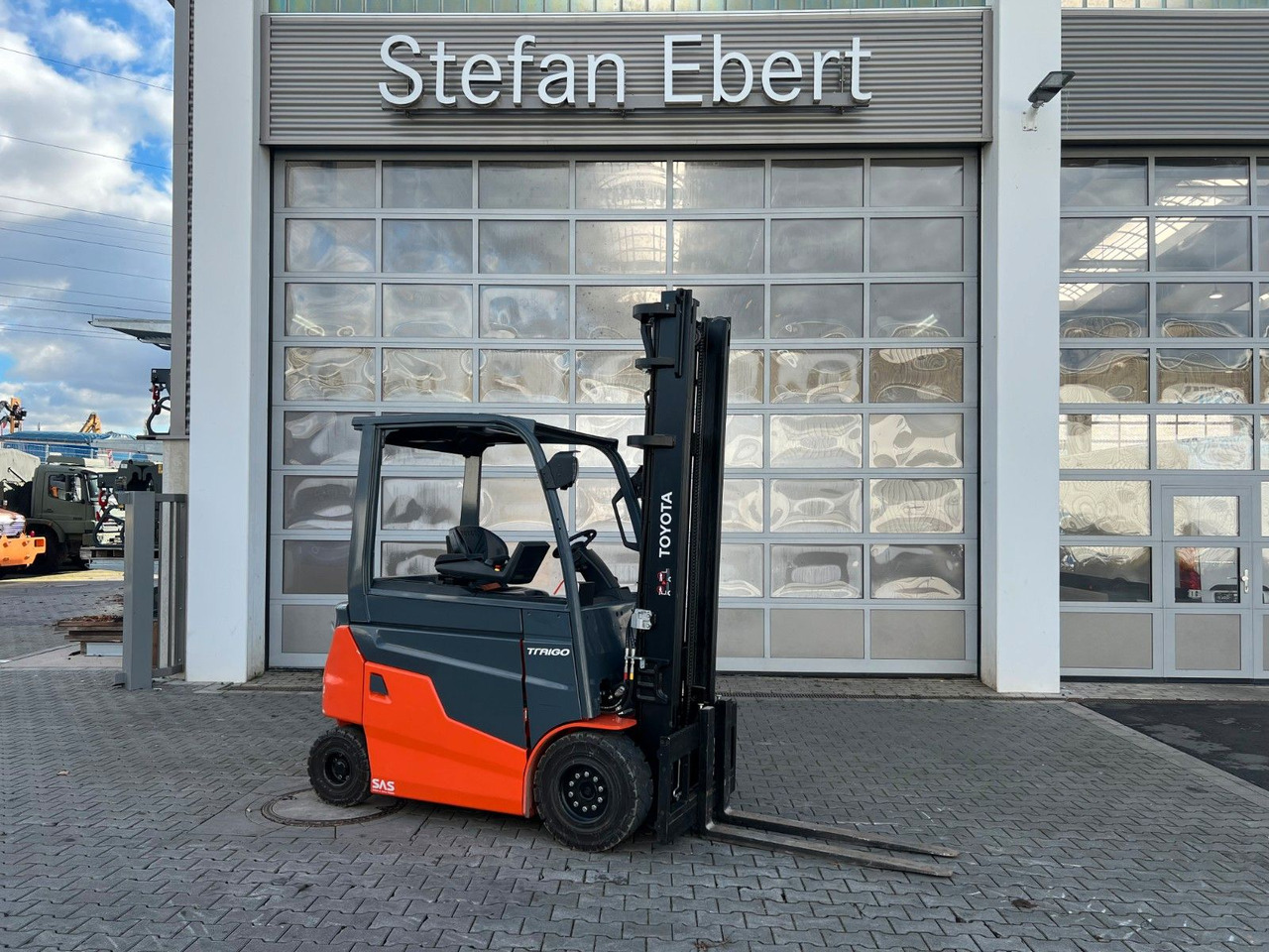 Toyota 9FBMK30T / Duplex: 3.90m / nur 317h! / SS - Muut kone: kuva Toyota 9FBMK30T / Duplex: 3.90m / nur 317h! / SS - Muut kone Toyota 9FBMK30T / Duplex: 3.90m / nur 317h! / SS - Muut kone: kuva Toyota 9FBMK30T / Duplex: 3.90m / nur 317h! / SS - Muut kone