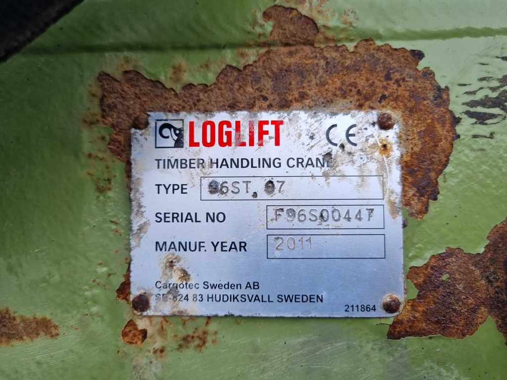 Leasing Renault Kerax 460.35 DXI 6x6 Loglift 96 S blatt/blatt  Renault Kerax 460.35 DXI 6x6 Loglift 96 S blatt/blatt: kuva Leasing Renault Kerax 460.35 DXI 6x6 Loglift 96 S blatt/blatt  Renault Kerax 460.35 DXI 6x6 Loglift 96 S blatt/blatt
