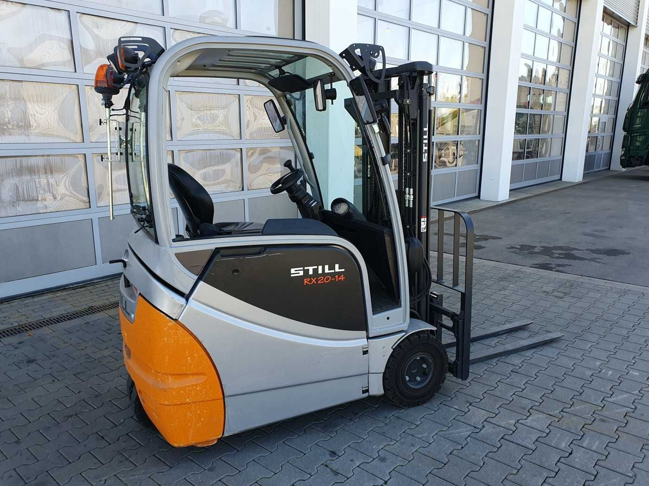 Still RX20-14 / 2023 / Triplex: 4.30m! / 100h! / SS - Sähkötrukki: kuva Still RX20-14 / 2023 / Triplex: 4.30m! / 100h! / SS - Sähkötrukki Still RX20-14 / 2023 / Triplex: 4.30m! / 100h! / SS - Sähkötrukki: kuva Still RX20-14 / 2023 / Triplex: 4.30m! / 100h! / SS - Sähkötrukki
