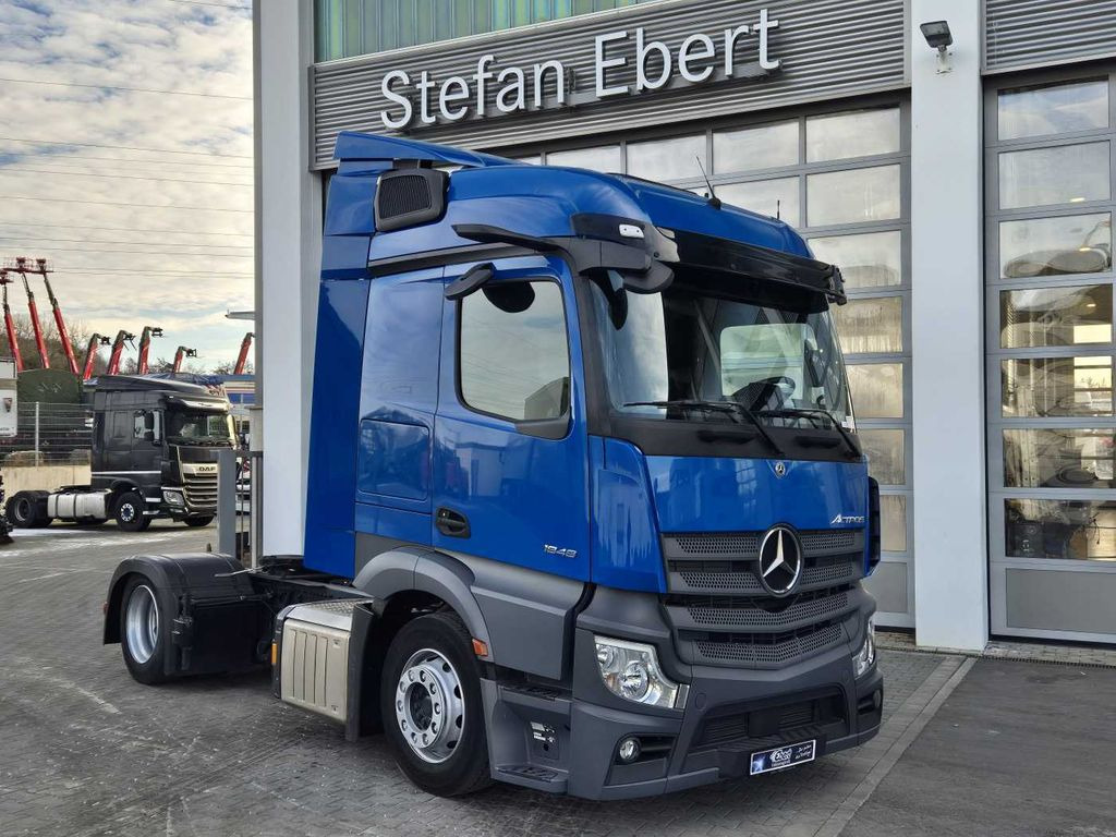 Mercedes-Benz Actros 1848 LSnRL Öl-Retarder MirrorCam PPC DAB Mercedes-Benz Actros 1848 LSnRL Öl-Retarder MirrorCam PPC DAB - Vetopöytäauto: kuva Mercedes-Benz Actros 1848 LSnRL Öl-Retarder MirrorCam PPC DAB Mercedes-Benz Actros 1848 LSnRL Öl-Retarder MirrorCam PPC DAB - Vetopöytäauto Mercedes-Benz Actros 1848 LSnRL Öl-Retarder MirrorCam PPC DAB Mercedes-Benz Actros 1848 LSnRL Öl-Retarder MirrorCam PPC DAB - Vetopöytäauto: kuva Mercedes-Benz Actros 1848 LSnRL Öl-Retarder MirrorCam PPC DAB Mercedes-Benz Actros 1848 LSnRL Öl-Retarder MirrorCam PPC DAB - Vetopöytäauto
