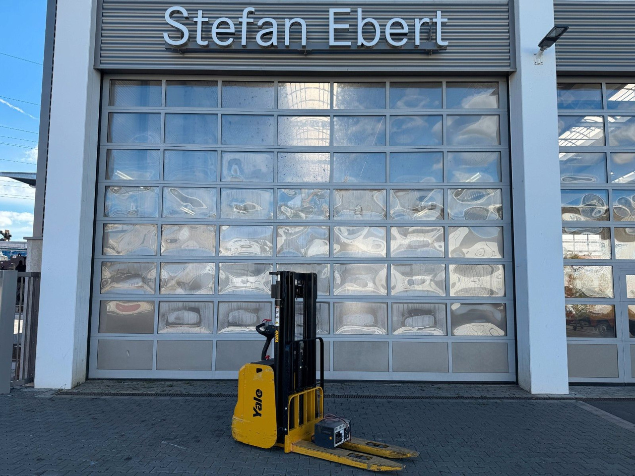 Yale MS 12 AC / Triplex: 4m! / nur 180h! / 2014 - Pinoamistrukki: kuva Yale MS 12 AC / Triplex: 4m! / nur 180h! / 2014 - Pinoamistrukki Yale MS 12 AC / Triplex: 4m! / nur 180h! / 2014 - Pinoamistrukki: kuva Yale MS 12 AC / Triplex: 4m! / nur 180h! / 2014 - Pinoamistrukki