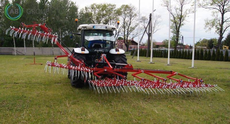 Agro-Factory II Weeder harrow IZAK AFR4/9,0H, 9m - Joustopiikkiäes: kuva Agro-Factory II Weeder harrow IZAK AFR4/9,0H, 9m - Joustopiikkiäes Agro-Factory II Weeder harrow IZAK AFR4/9,0H, 9m - Joustopiikkiäes: kuva Agro-Factory II Weeder harrow IZAK AFR4/9,0H, 9m - Joustopiikkiäes