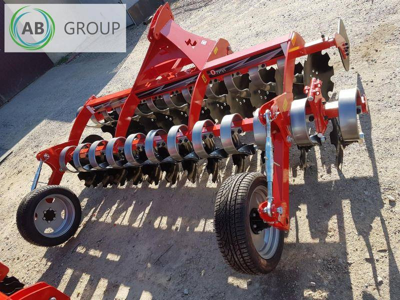 Awemak front-mounted disc harrow OZYRYS BTF 30 - Lautasäes: kuva Awemak front-mounted disc harrow OZYRYS BTF 30 - Lautasäes Awemak front-mounted disc harrow OZYRYS BTF 30 - Lautasäes: kuva Awemak front-mounted disc harrow OZYRYS BTF 30 - Lautasäes