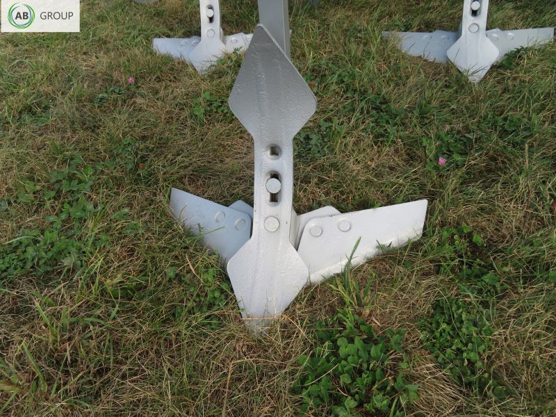 Bomet cultivator Apus U865/3, 2,2 m - Kultivaattori: kuva Bomet cultivator Apus U865/3, 2,2 m - Kultivaattori Bomet cultivator Apus U865/3, 2,2 m - Kultivaattori: kuva Bomet cultivator Apus U865/3, 2,2 m - Kultivaattori