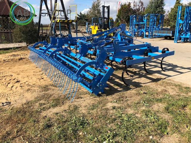 Cultivator and stubble cultivator hydraulically folded 5 m Agristal KUŚ - Kultivaattori: kuva Cultivator and stubble cultivator hydraulically folded 5 m Agristal KUŚ - Kultivaattori Cultivator and stubble cultivator hydraulically folded 5 m Agristal KUŚ - Kultivaattori: kuva Cultivator and stubble cultivator hydraulically folded 5 m Agristal KUŚ - Kultivaattori