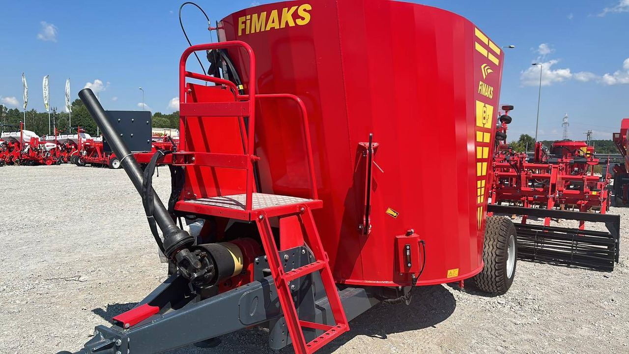 Fimaks vertical feeder mixer FMV8L, 8 m3 - Seosrehuvaunu: kuva Fimaks vertical feeder mixer FMV8L, 8 m3 - Seosrehuvaunu Fimaks vertical feeder mixer FMV8L, 8 m3 - Seosrehuvaunu: kuva Fimaks vertical feeder mixer FMV8L, 8 m3 - Seosrehuvaunu