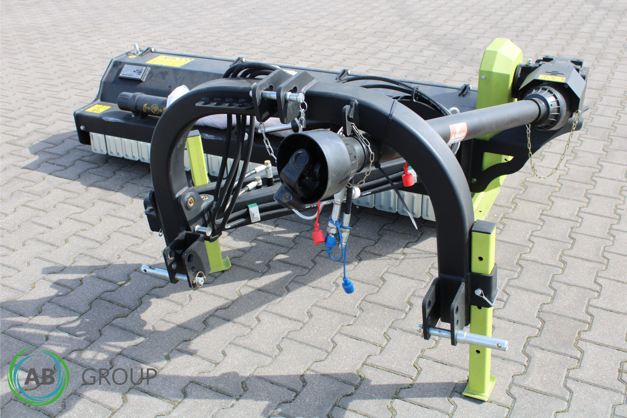Flail mower Avon SFM 185 - Kesantomurskain/ Vesakkomurskain: kuva Flail mower Avon SFM 185 - Kesantomurskain/ Vesakkomurskain Flail mower Avon SFM 185 - Kesantomurskain/ Vesakkomurskain: kuva Flail mower Avon SFM 185 - Kesantomurskain/ Vesakkomurskain