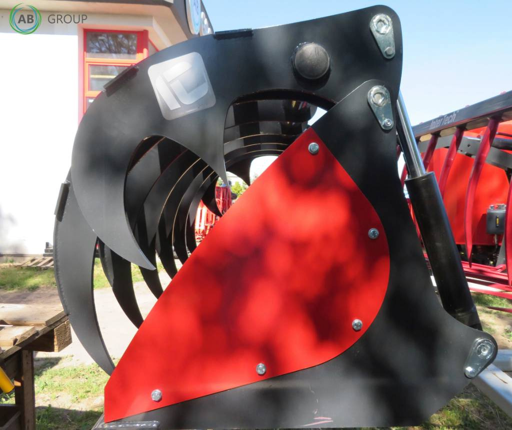 Inter-Tech Crocodile Bucket with Burnt Teeth 1.8m, SLK07 - Kauha - Maatalouskoneet: kuva Inter-Tech Crocodile Bucket with Burnt Teeth 1.8m, SLK07 - Kauha - Maatalouskoneet Inter-Tech Crocodile Bucket with Burnt Teeth 1.8m, SLK07 - Kauha - Maatalouskoneet: kuva Inter-Tech Crocodile Bucket with Burnt Teeth 1.8m, SLK07 - Kauha - Maatalouskoneet